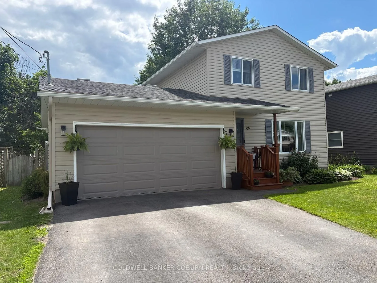 Photo 2 of 96 Mississippi Road, Carleton Place, Carleton Place — HOMEH