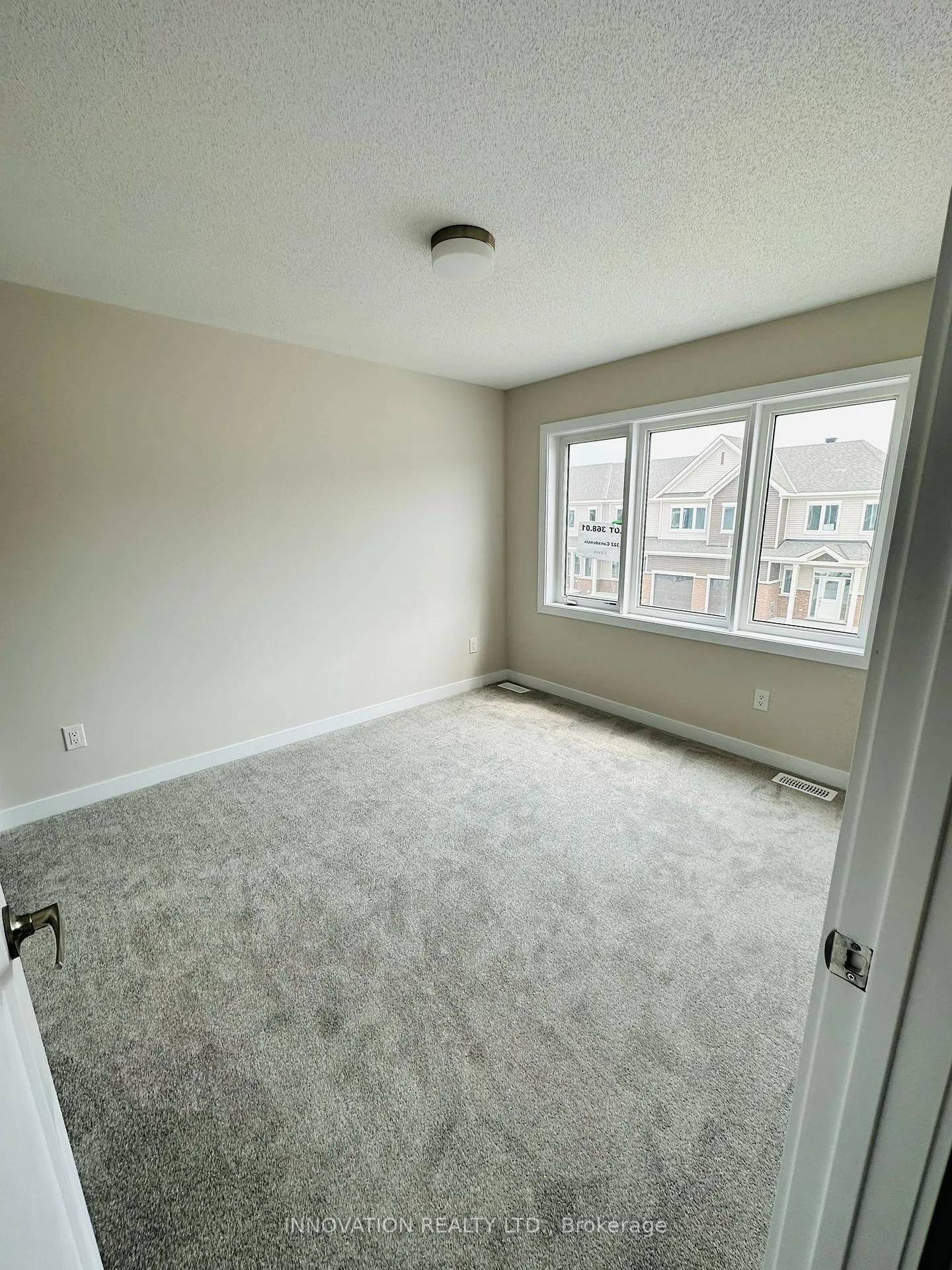 Photo 8 of 322 Canadensis Lane, Ottawa, Barrhaven - Half Moon Bay — HOMEH