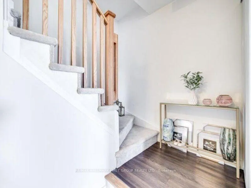 Photo 14 of Unit 417, 1555 Kingston Road, Pickering, Town Centre — HOMEH