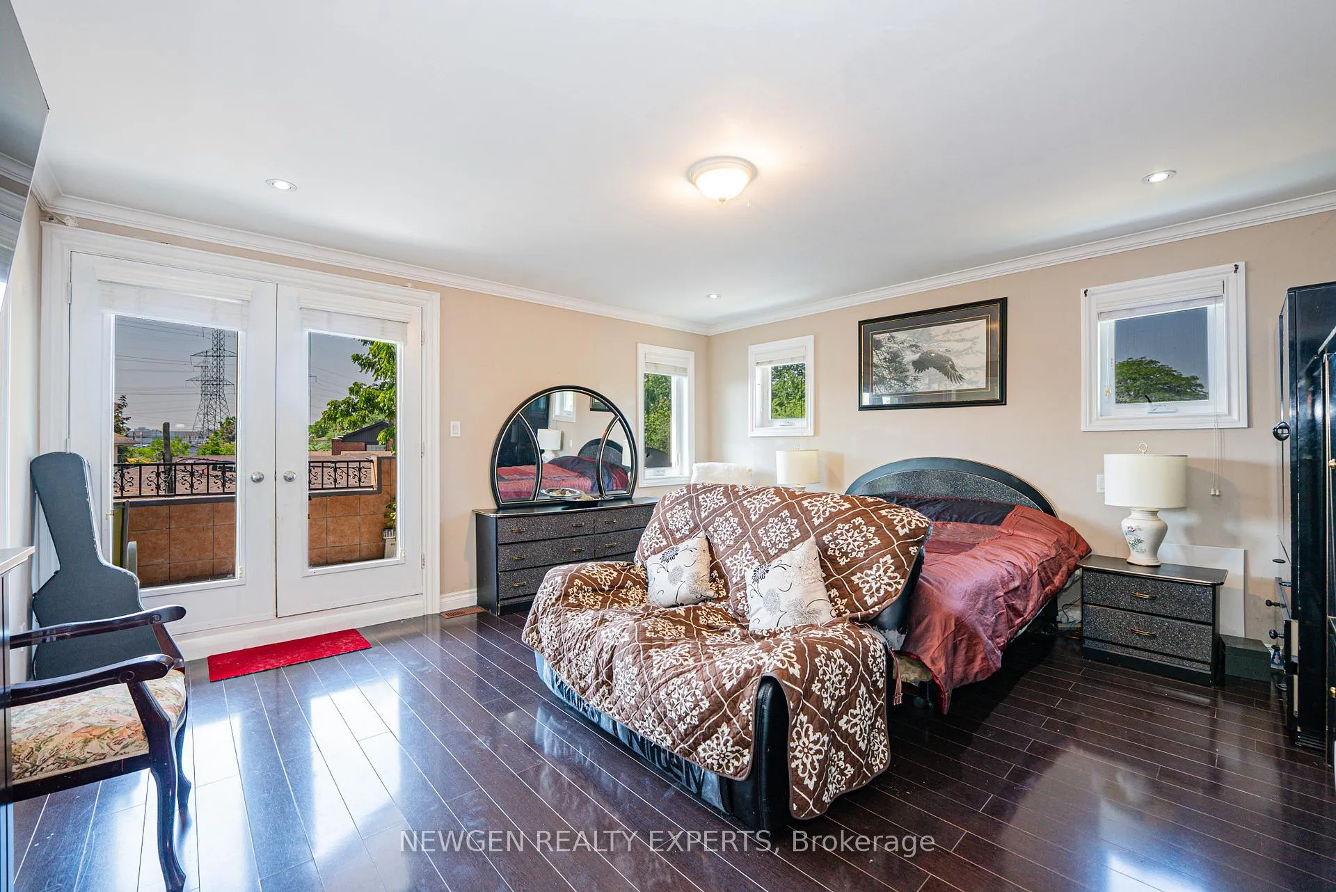Photo 20 of 11 Benway Drive, Etobicoke, Rexdale-Kipling — HOMEH