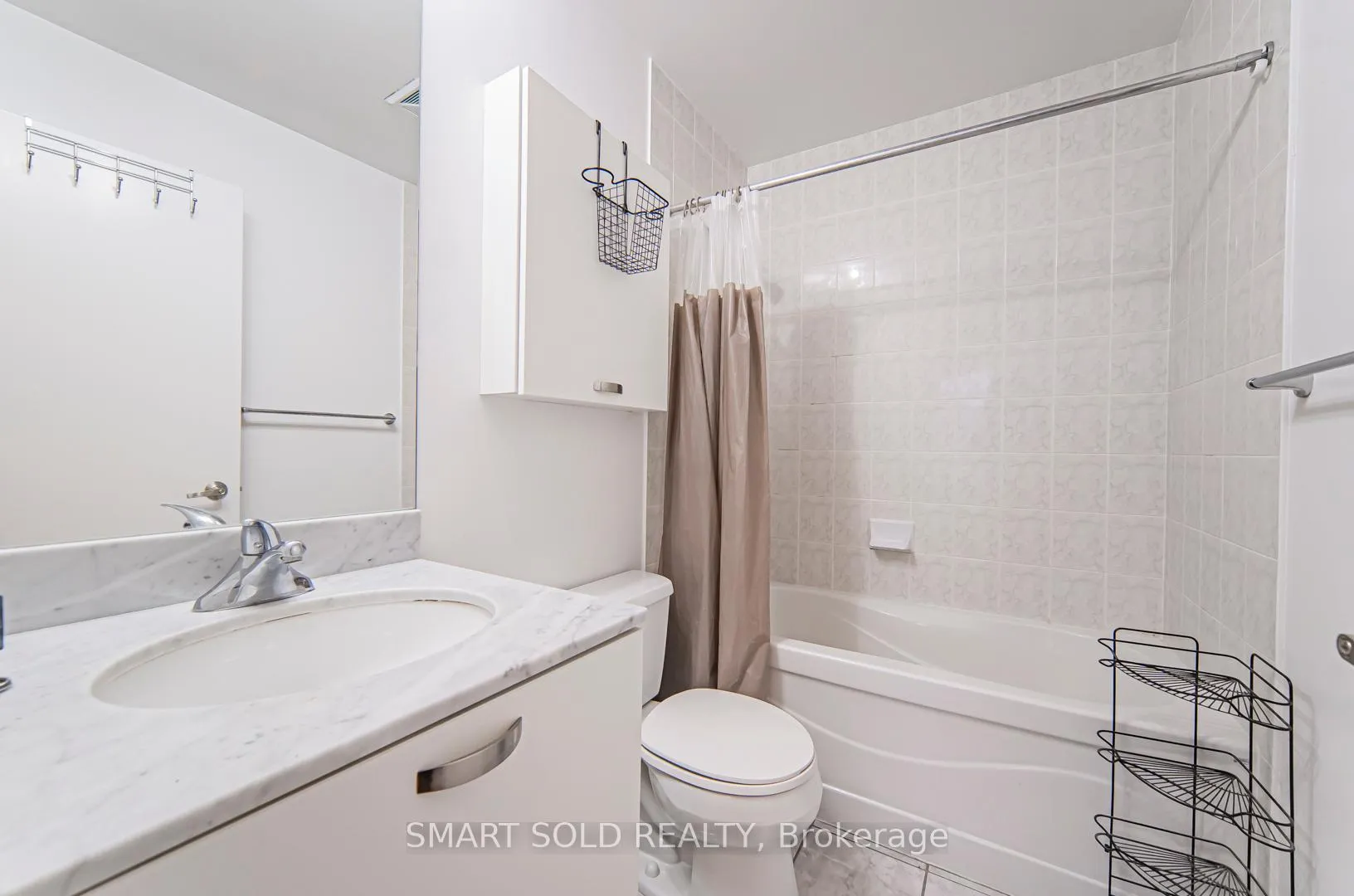 Photo 15 of Unit 3708, 38 grenville Street, Toronto, Bay Street Corridor — HOMEH