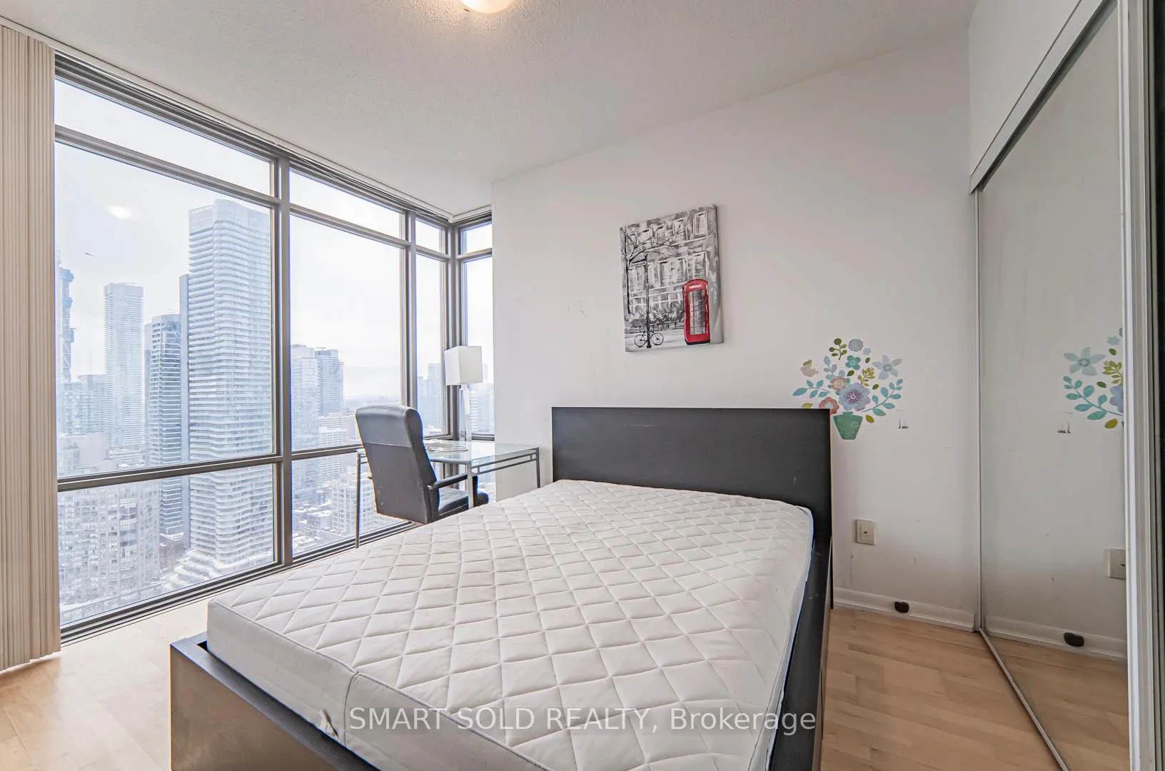 Photo 16 of Unit 3708, 38 grenville Street, Toronto, Bay Street Corridor — HOMEH