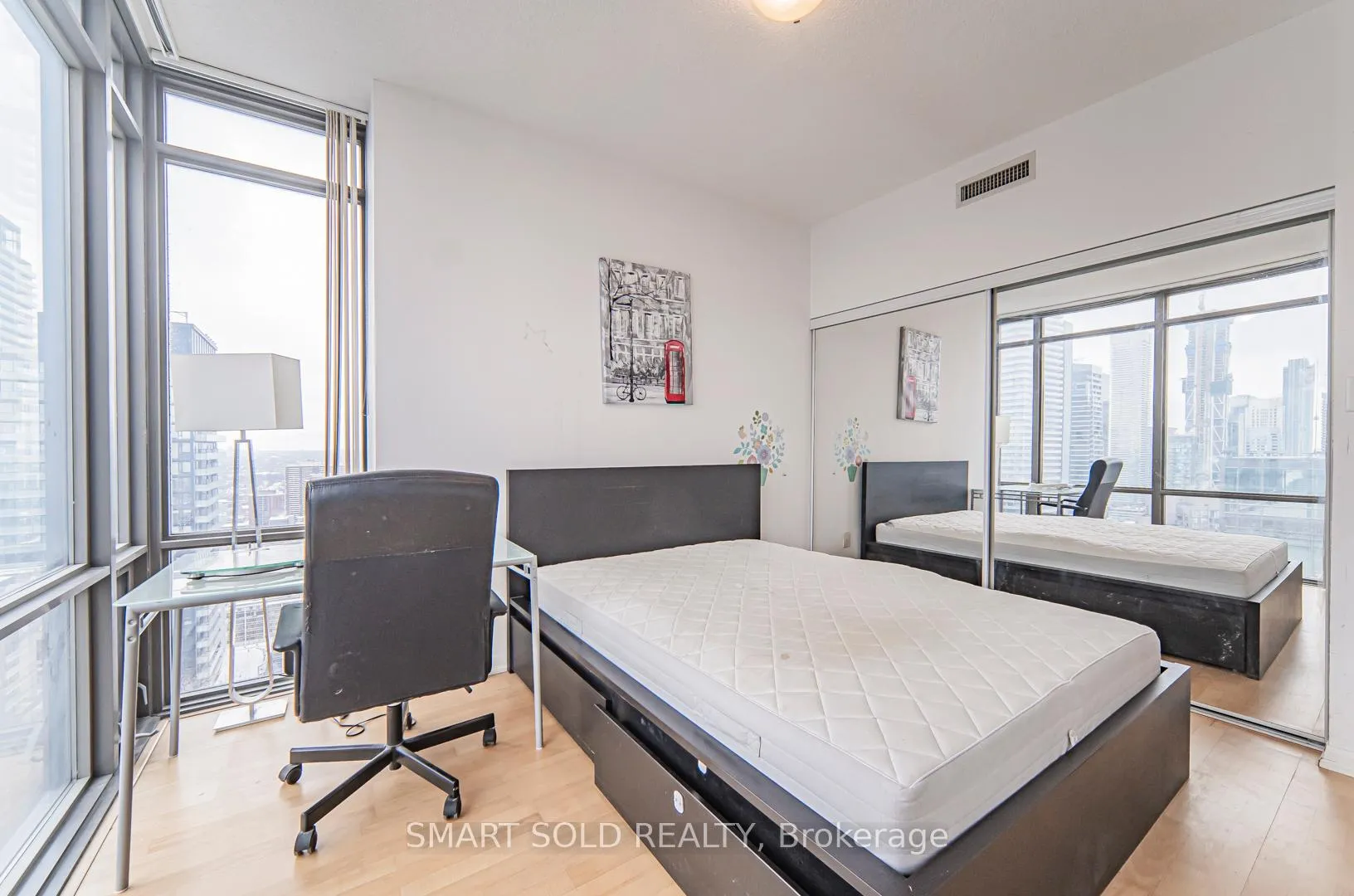 Photo 18 of Unit 3708, 38 grenville Street, Toronto, Bay Street Corridor — HOMEH