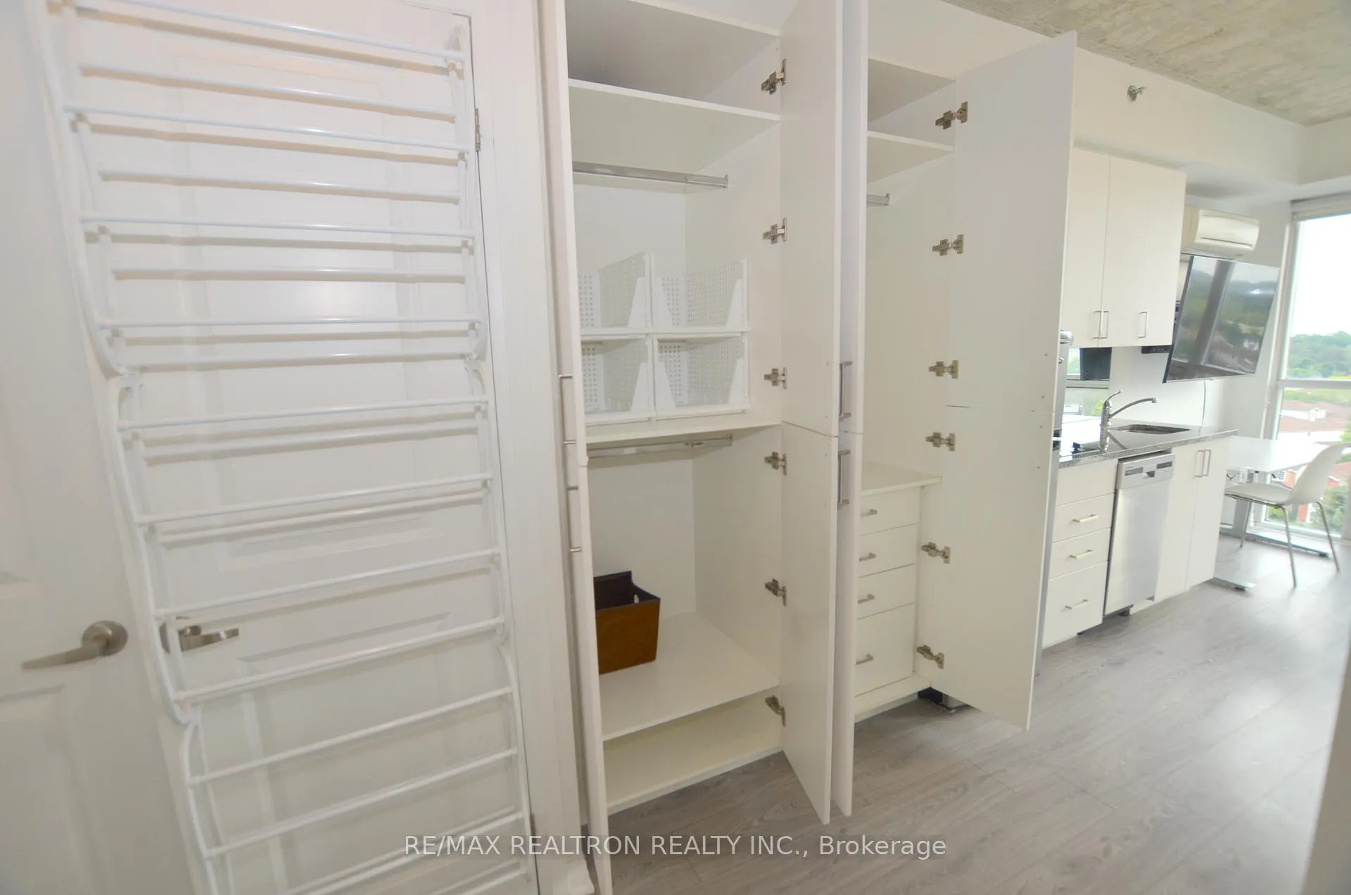 Photo 17 of Unit 716, 1900 Simcoe Street N, Oshawa, Samac — HOMEH