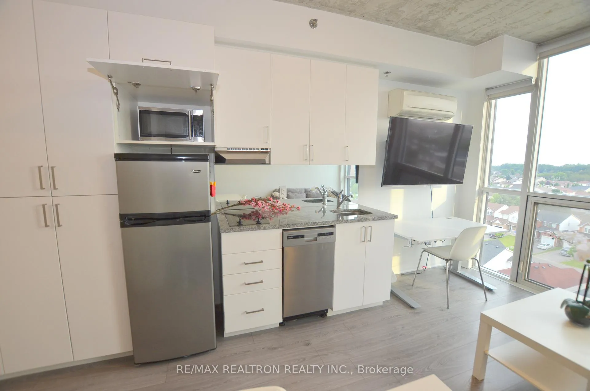 Photo 29 of Unit 716, 1900 Simcoe Street N, Oshawa, Samac — HOMEH