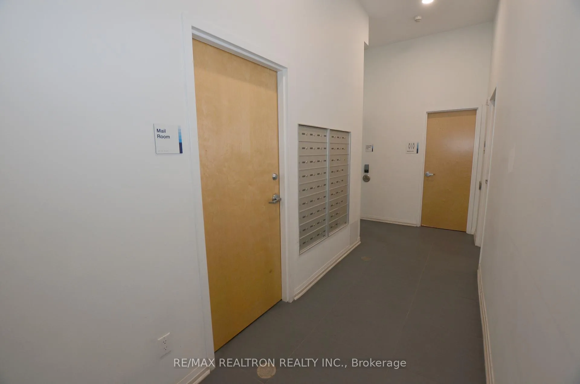Photo 34 of Unit 716, 1900 Simcoe Street N, Oshawa, Samac — HOMEH