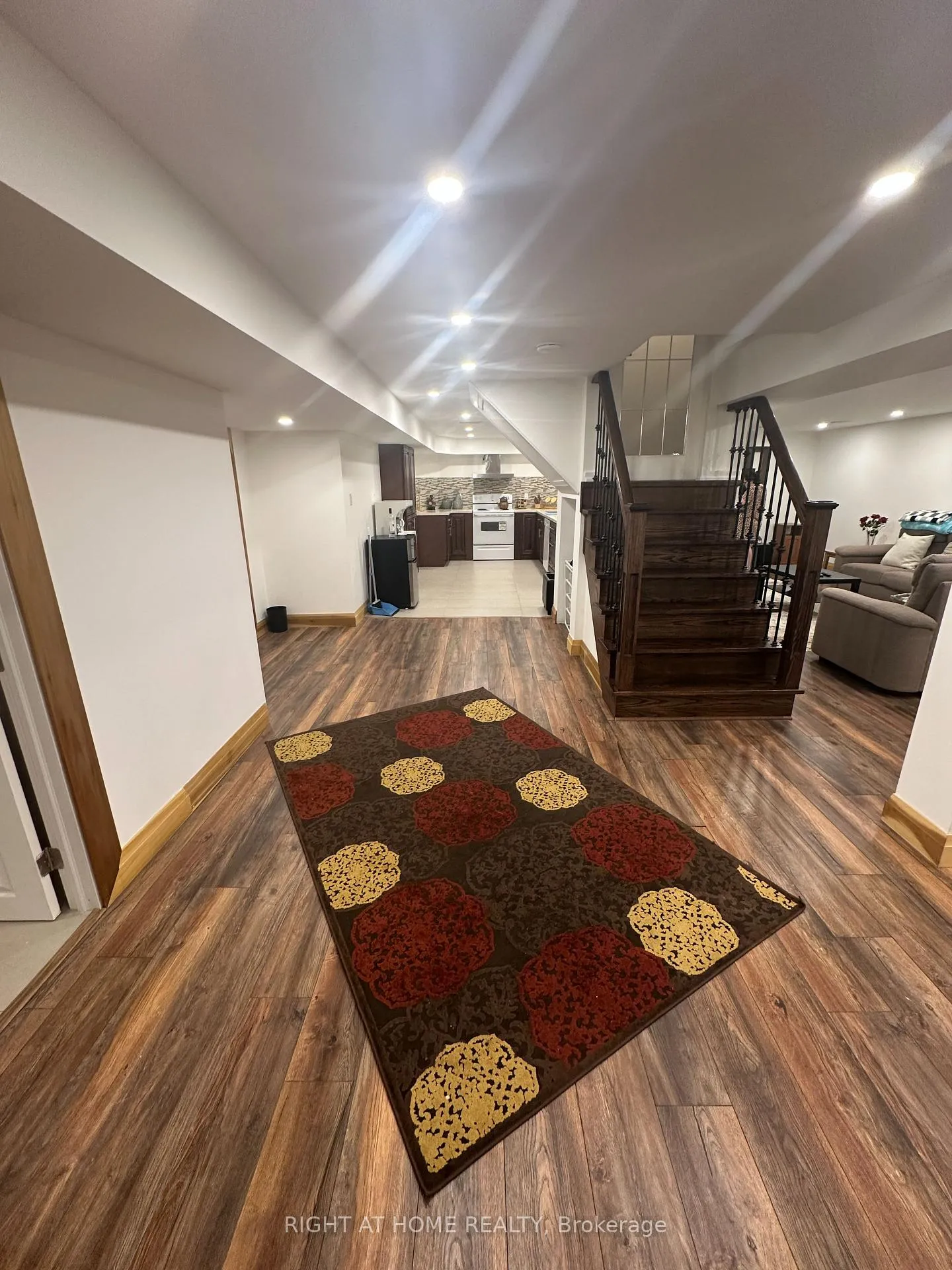 Photo 6 of Unit Basement, 158 Cooperage Crescent E, Richmond Hill, Westbrook — HOMEH