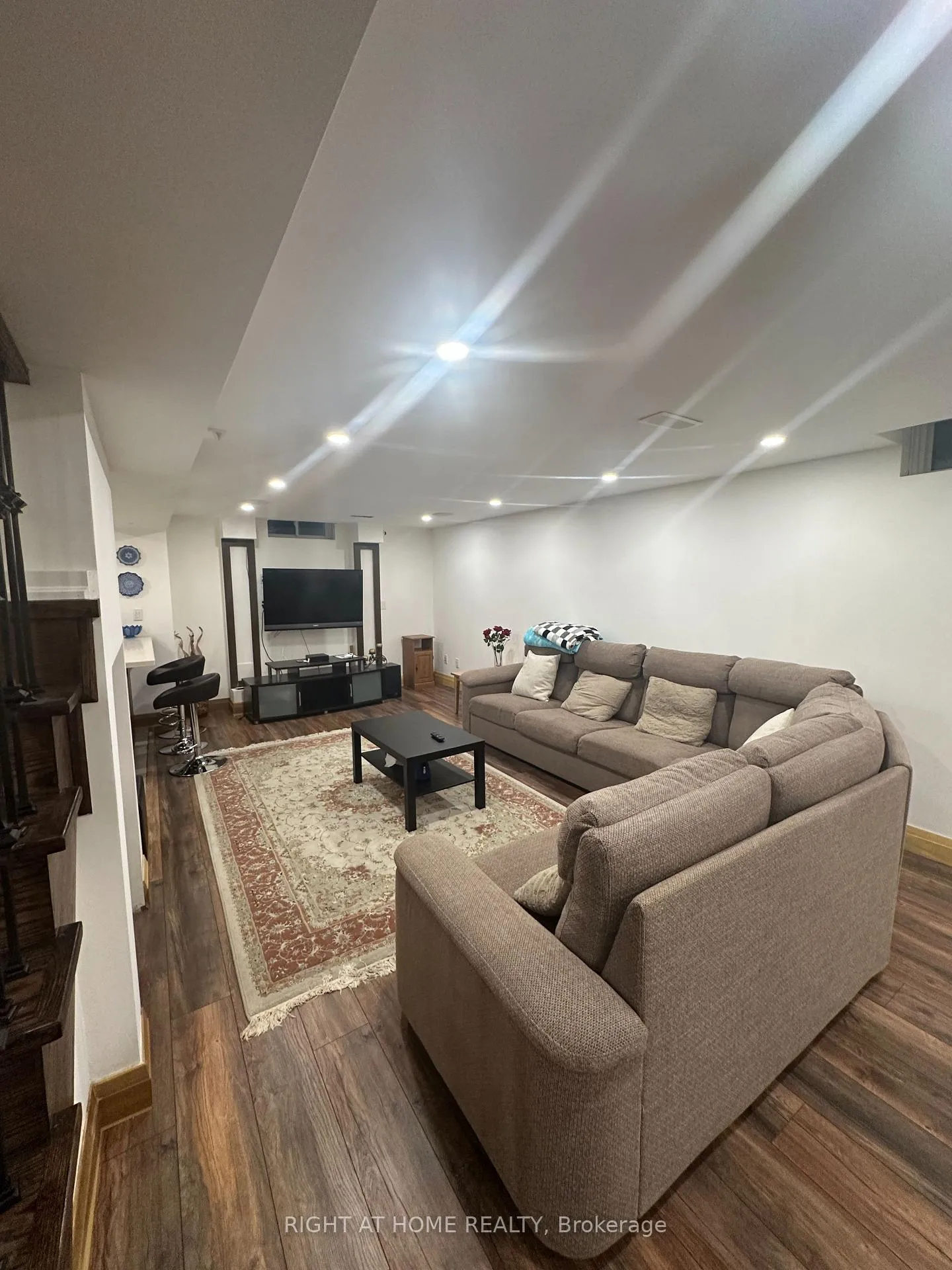 Photo 7 of Unit Basement, 158 Cooperage Crescent E, Richmond Hill, Westbrook — HOMEH