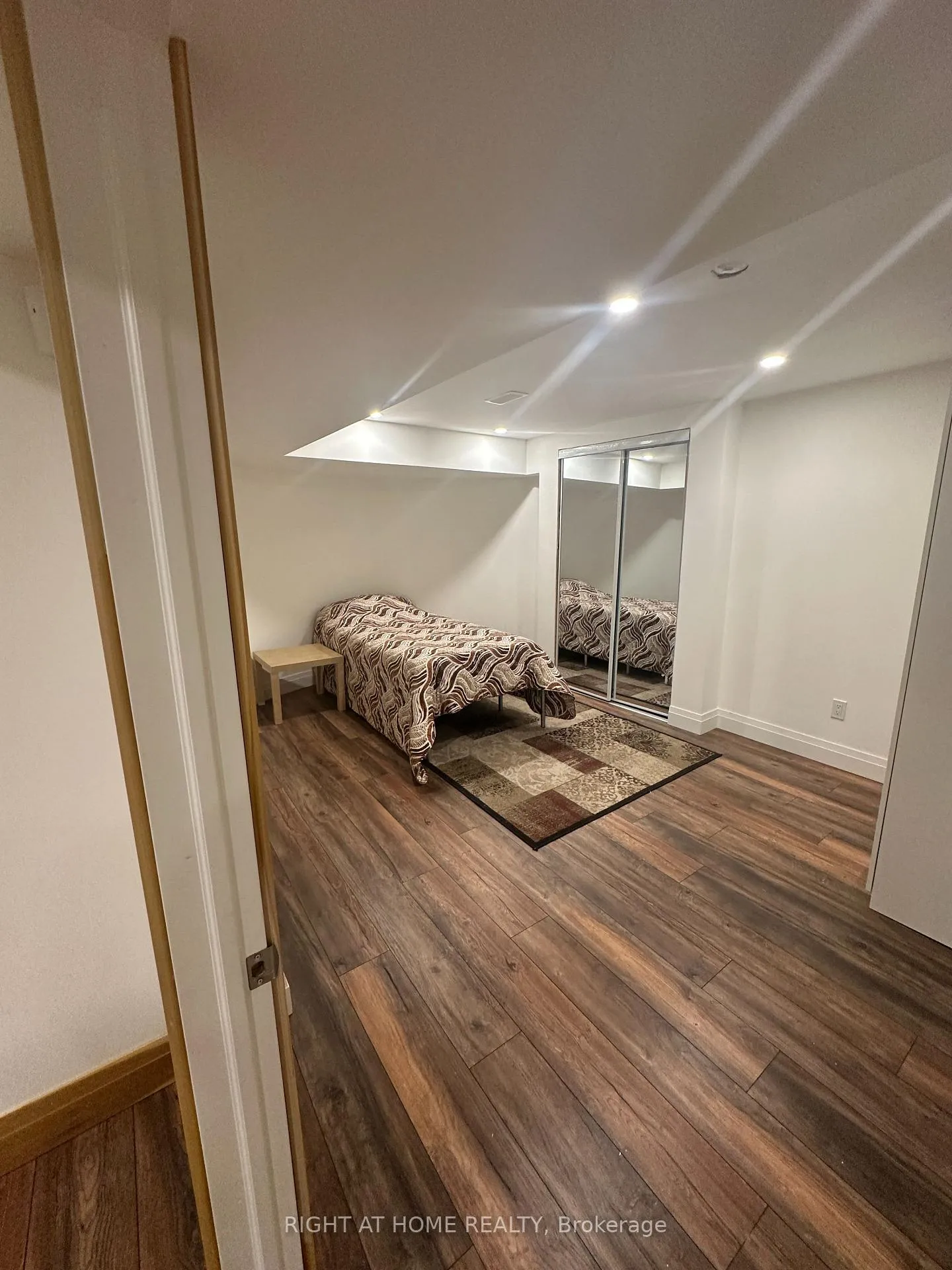 Photo 11 of Unit Basement, 158 Cooperage Crescent E, Richmond Hill, Westbrook — HOMEH