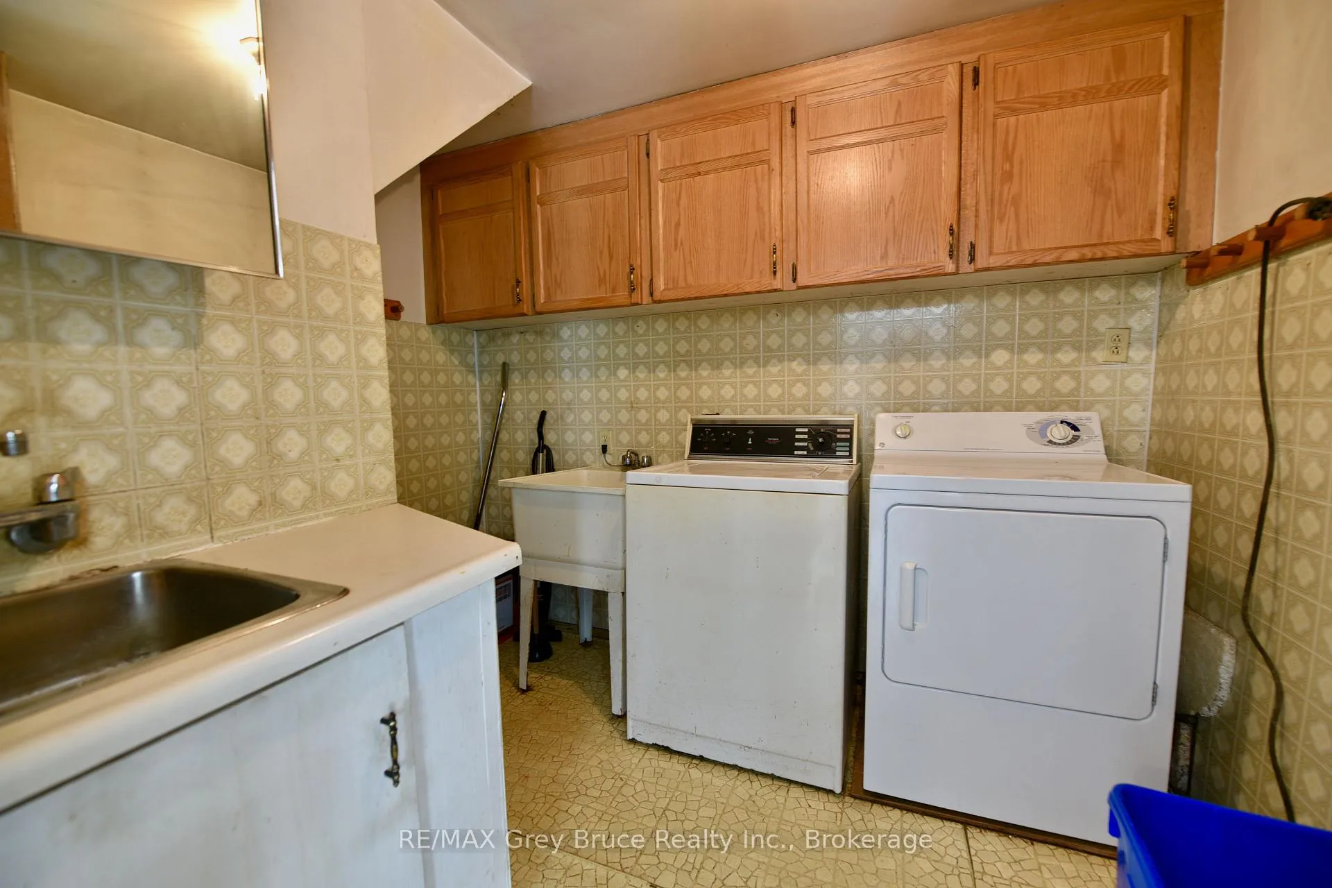 Photo 19 of 43 Bartley Drive, Northern Bruce Peninsula — HOMEH