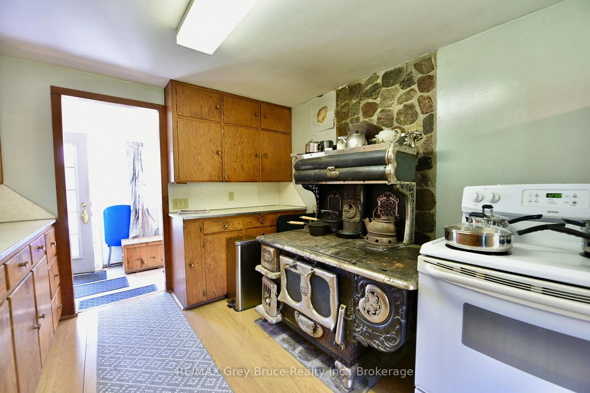 Photo 21 of 43 Bartley Drive, Northern Bruce Peninsula — HOMEH