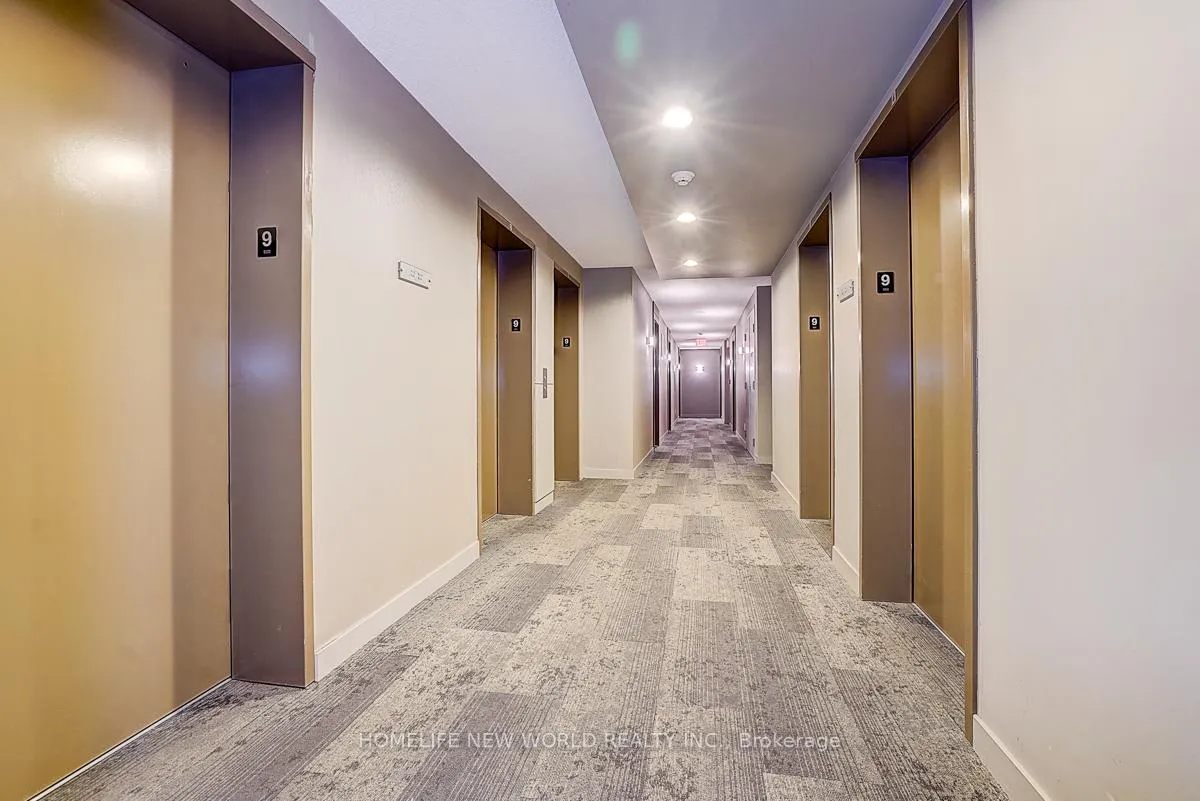 Photo 17 of Unit 923, 135 Village Green Square, Scarborough, Agincourt South-Malvern West — HOMEH