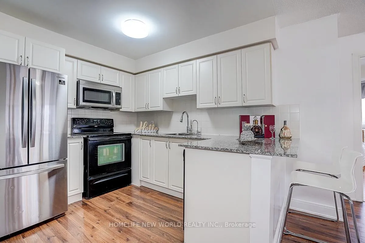 Photo 25 of Unit 923, 135 Village Green Square, Scarborough, Agincourt South-Malvern West — HOMEH