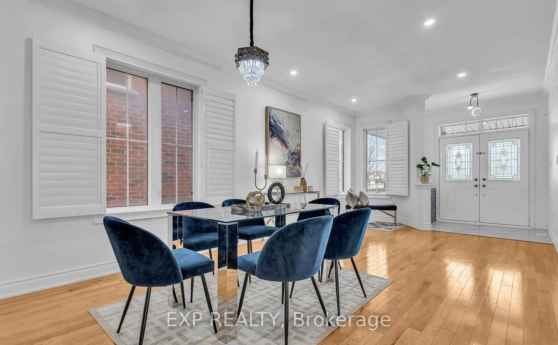 Photo 4 of 61 Richler Avenue, Vaughan, Kleinburg — HOMEH