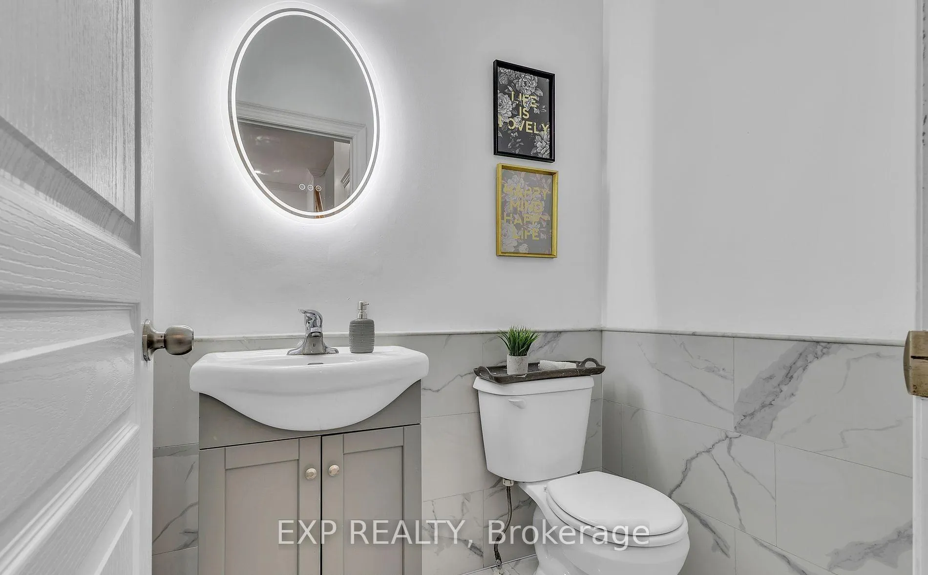 Photo 16 of 61 Richler Avenue, Vaughan, Kleinburg — HOMEH