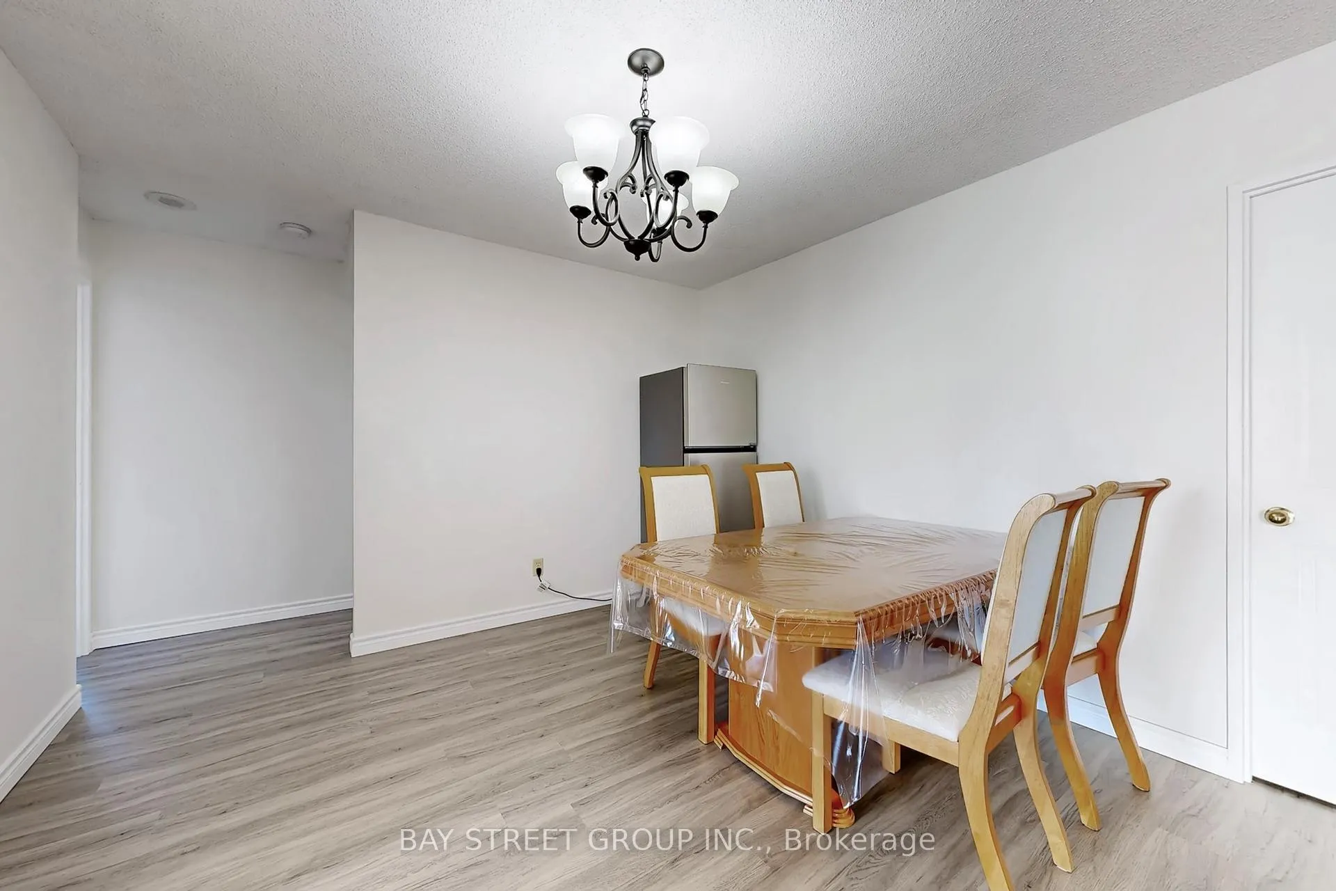 Photo 9 of Unit 1708, 275 Bamburgh Circle, Scarborough, Steeles — HOMEH