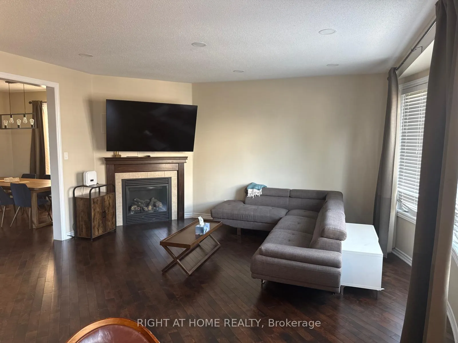Photo 15 of 371 Vendevale Avenue, Ottawa, Stittsville (North) — HOMEH