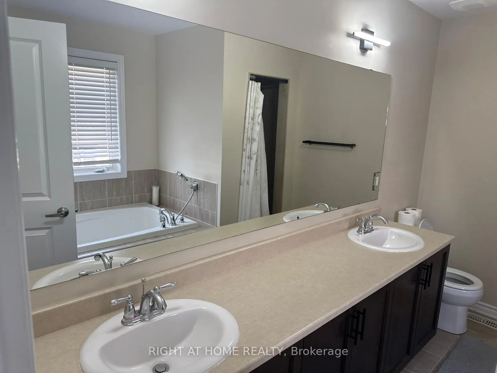 Photo 29 of 371 Vendevale Avenue, Ottawa, Stittsville (North) — HOMEH