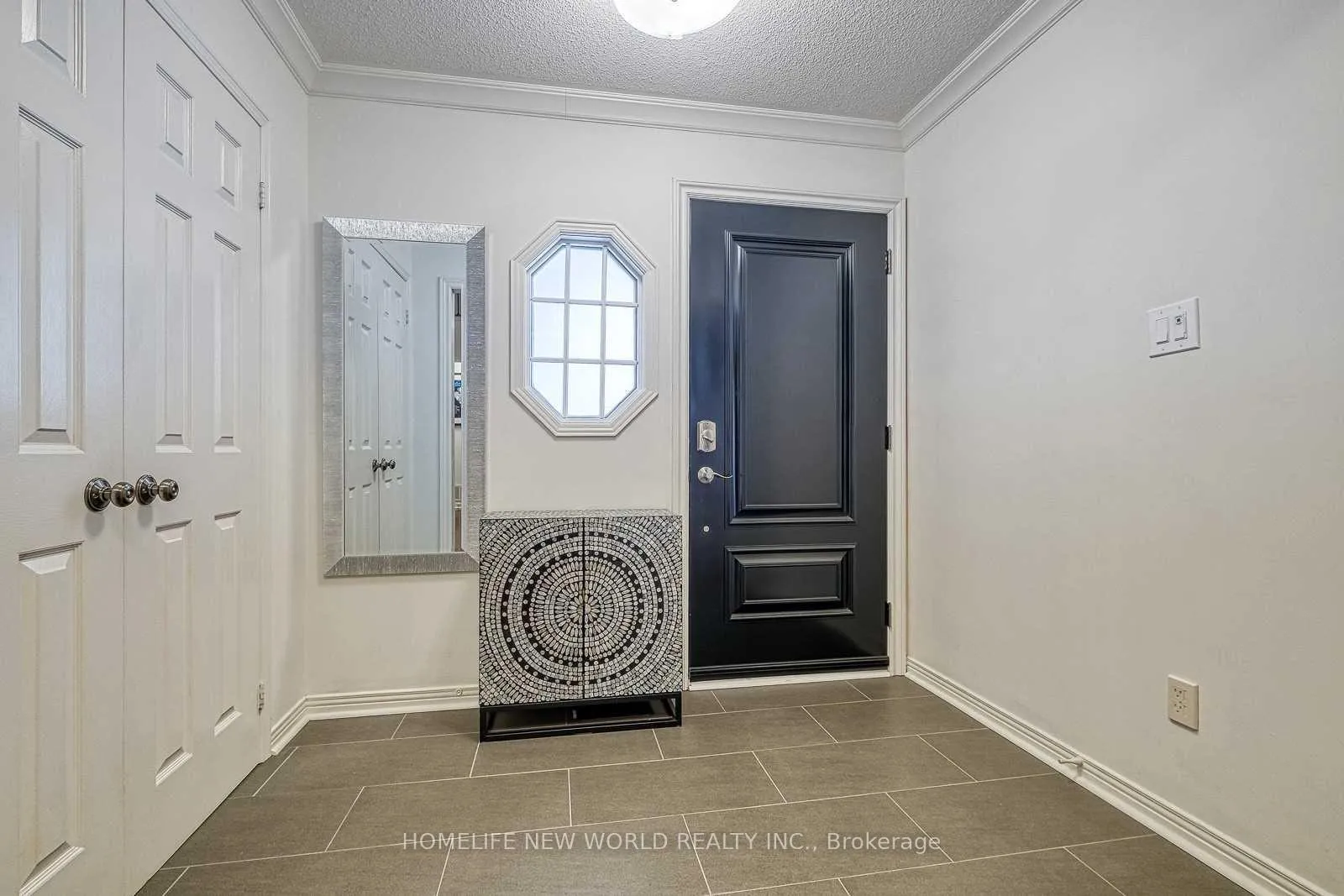 Photo 5 of 47 Hedgewood Drive, Markham, Unionville — HOMEH