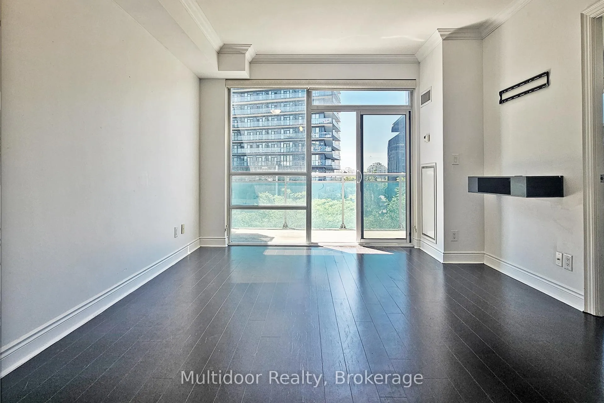 Photo 8 of Unit 413, 16 Brookers Lane, Etobicoke, Mimico — HOMEH