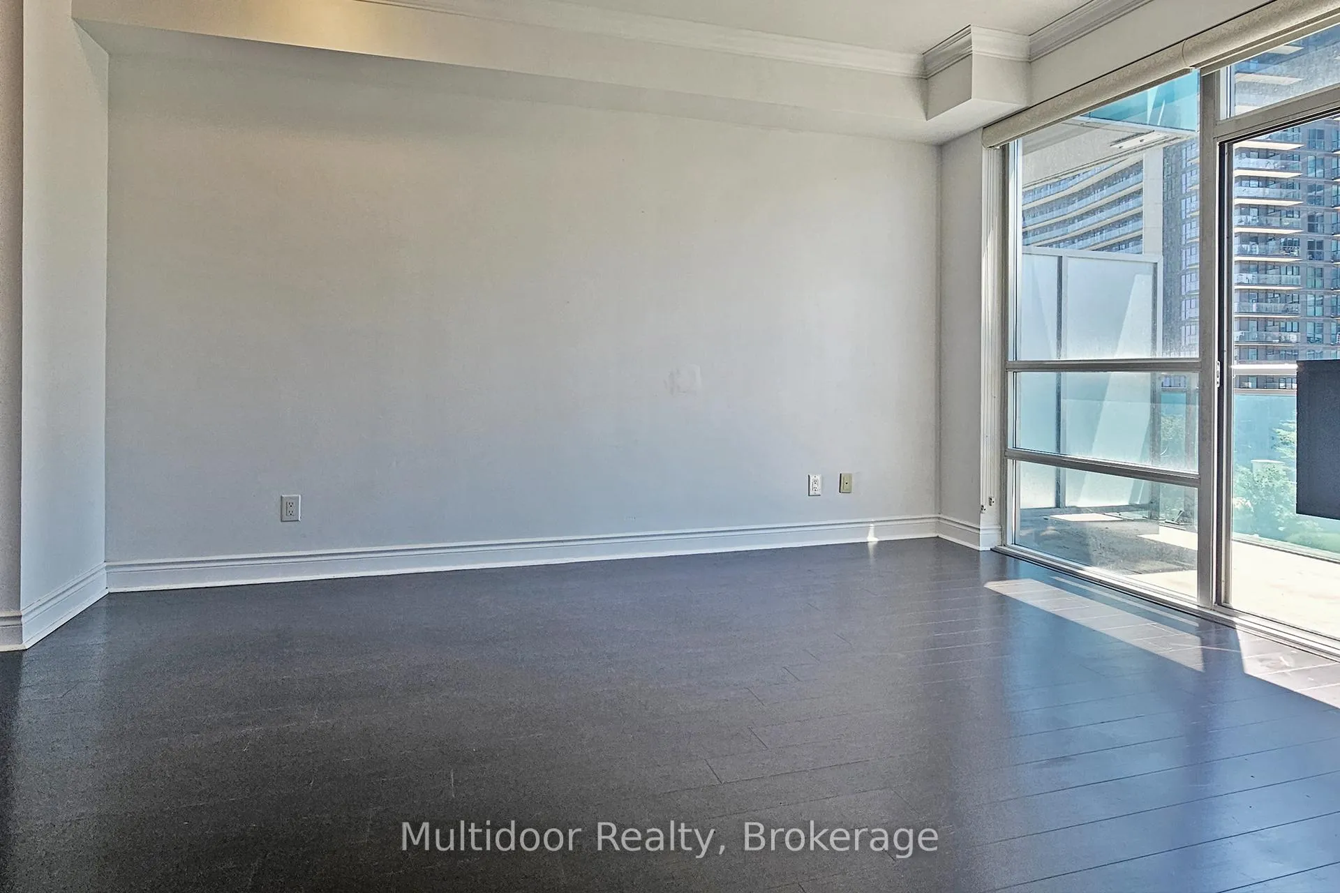 Photo 9 of Unit 413, 16 Brookers Lane, Etobicoke, Mimico — HOMEH