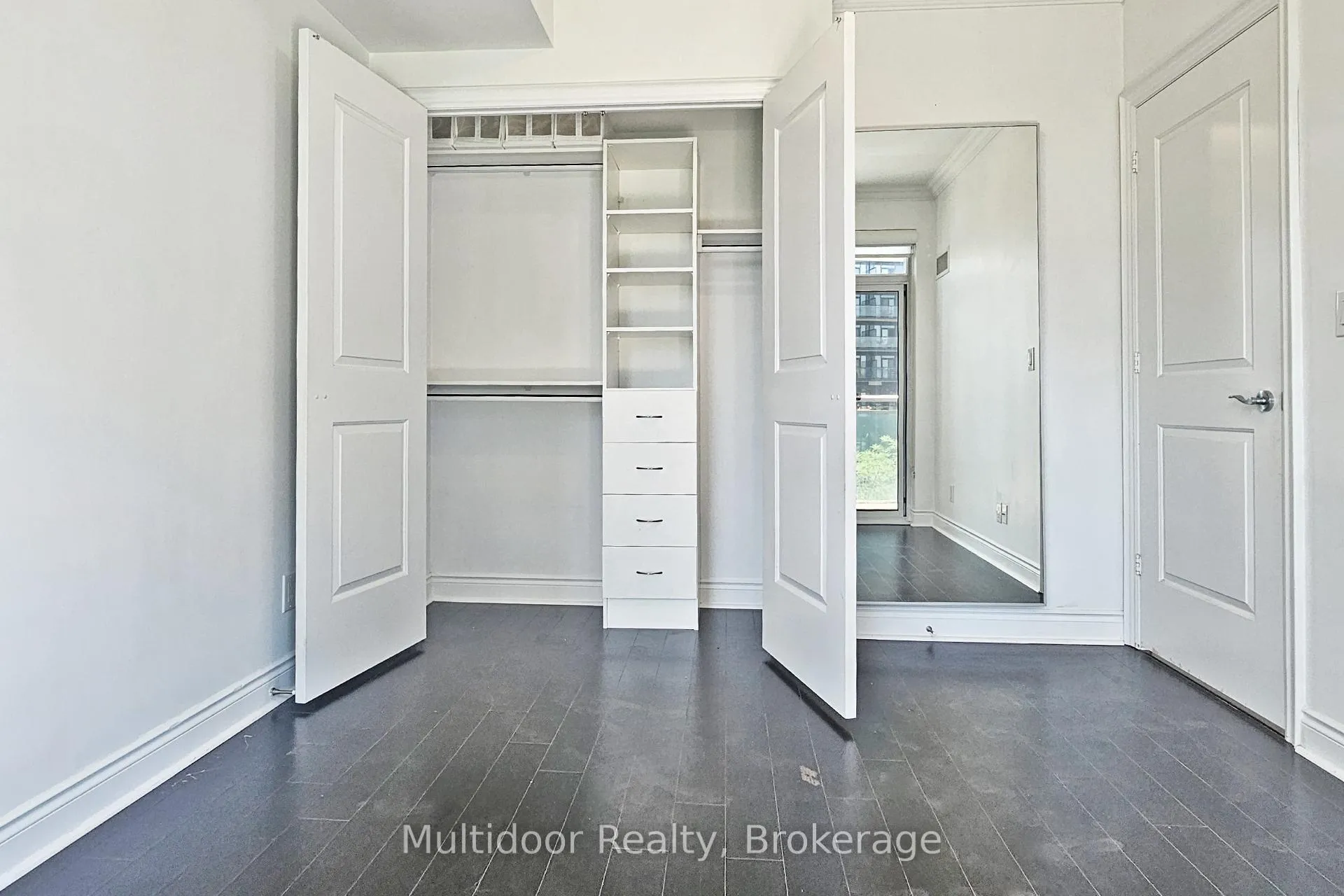 Photo 15 of Unit 413, 16 Brookers Lane, Etobicoke, Mimico — HOMEH
