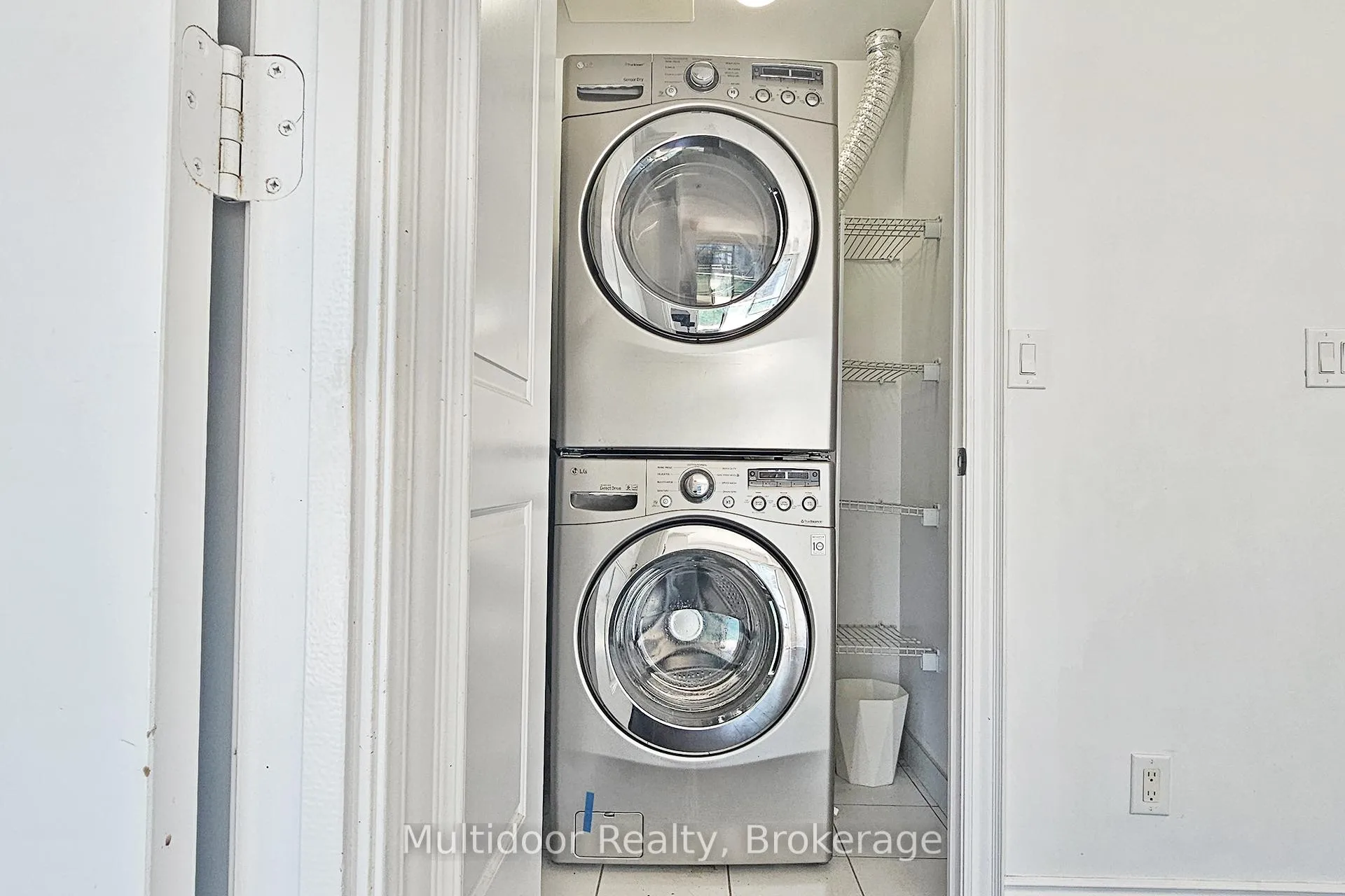 Photo 18 of Unit 413, 16 Brookers Lane, Etobicoke, Mimico — HOMEH