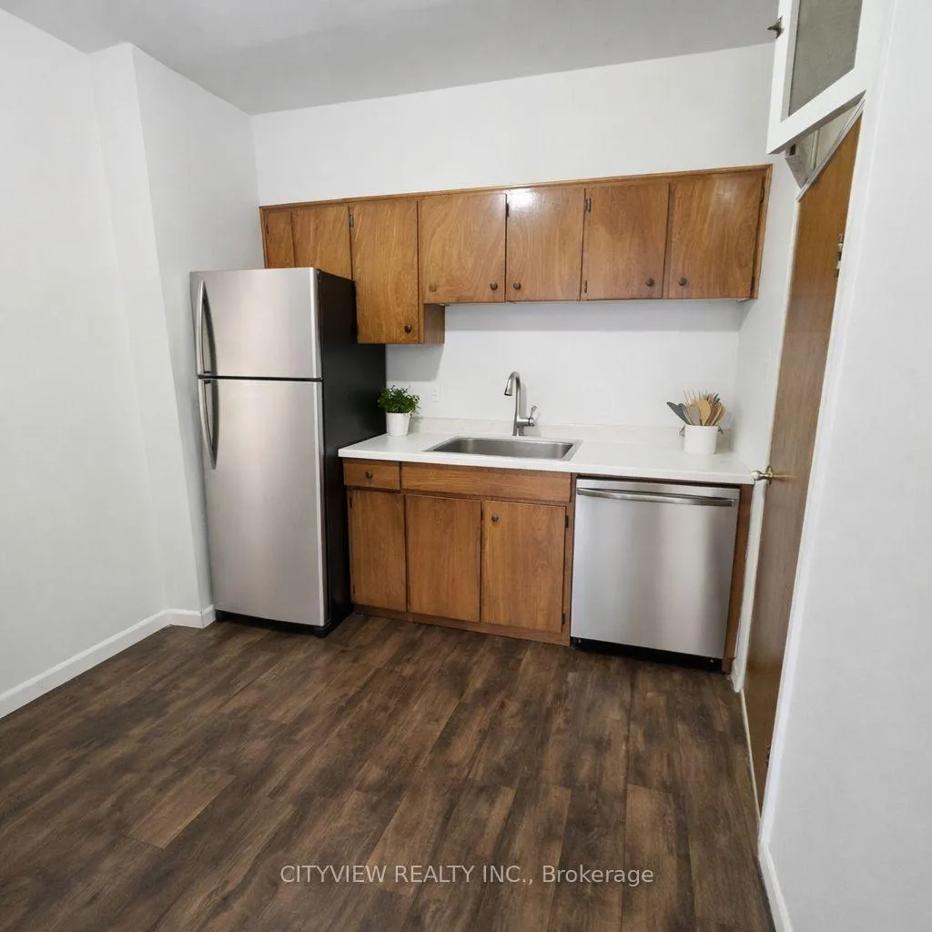 Photo 1 of 381 Dundas Street E, Toronto, Moss Park — HOMEH