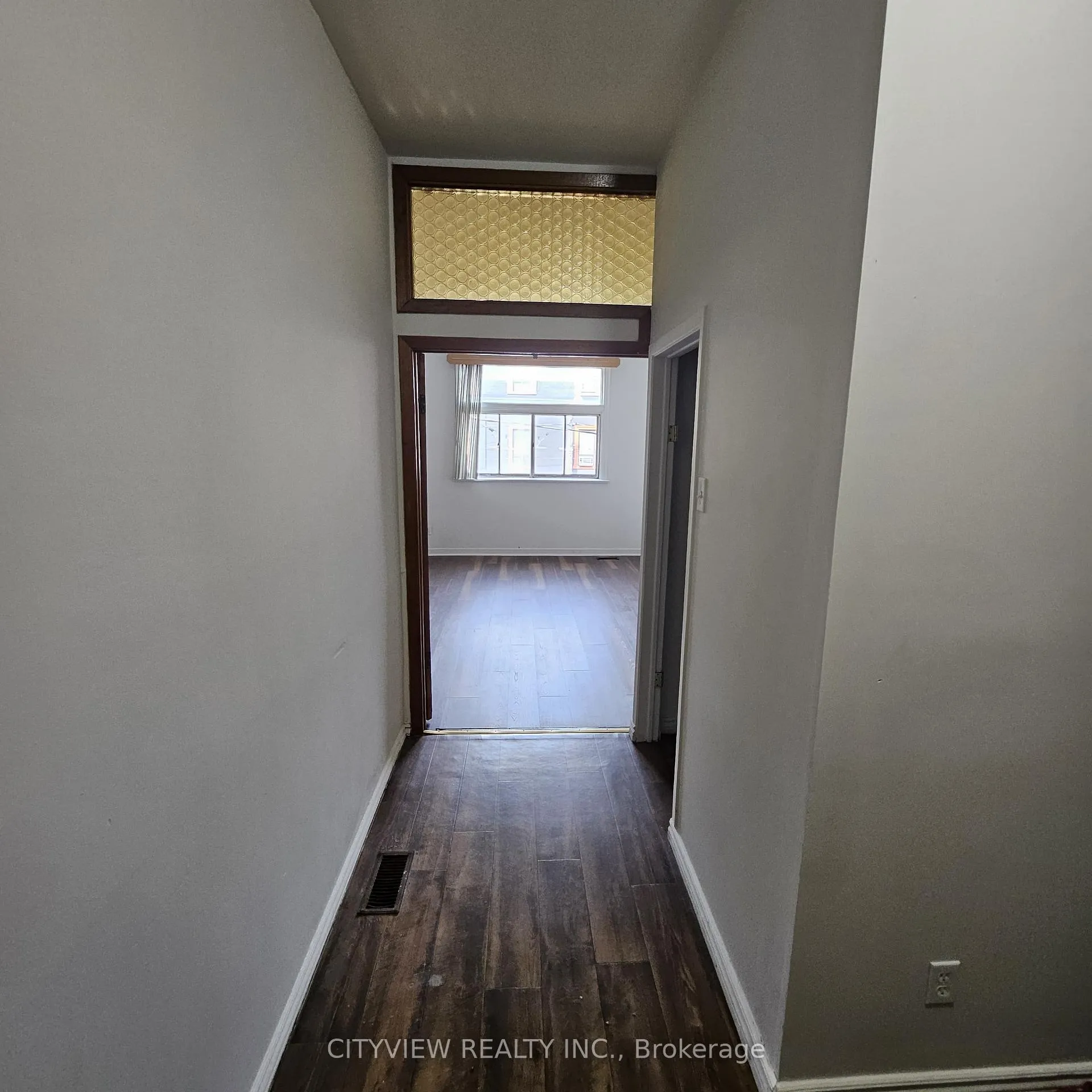 Photo 3 of 381 Dundas Street E, Toronto, Moss Park — HOMEH