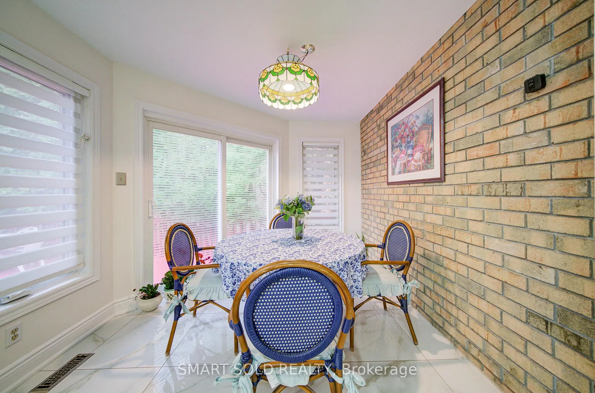 Photo 11 of 48 Montgomery Court, Markham, Buttonville — HOMEH