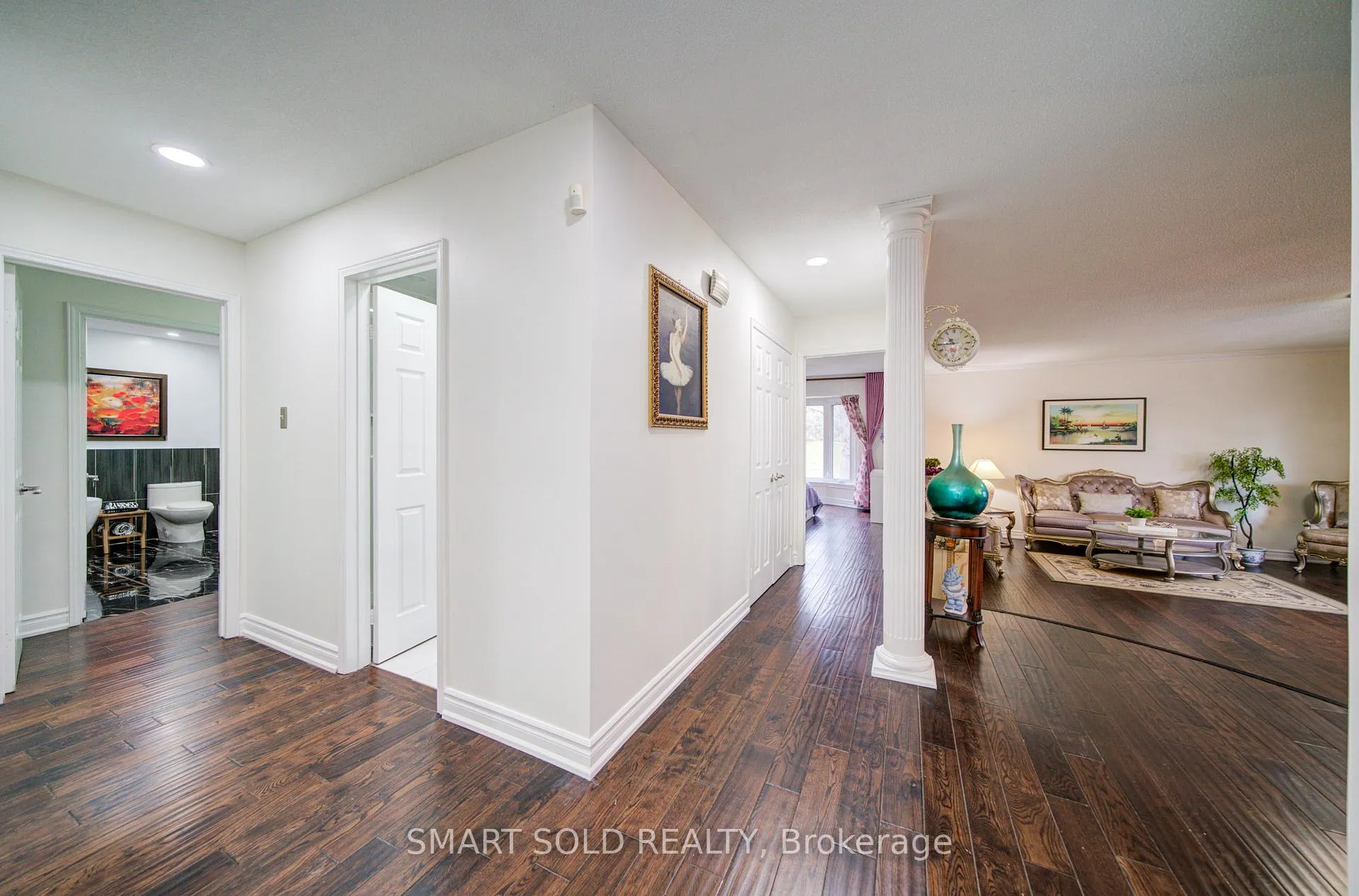 Photo 19 of 48 Montgomery Court, Markham, Buttonville — HOMEH
