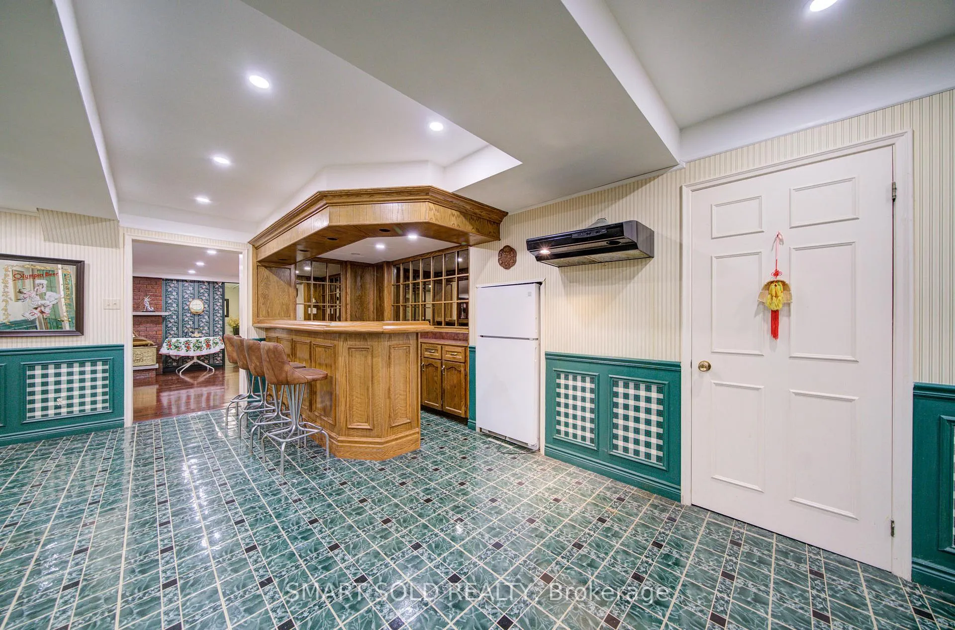 Photo 36 of 48 Montgomery Court, Markham, Buttonville — HOMEH