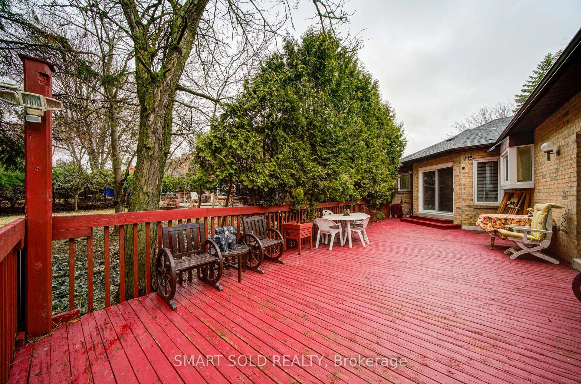 Photo 43 of 48 Montgomery Court, Markham, Buttonville — HOMEH