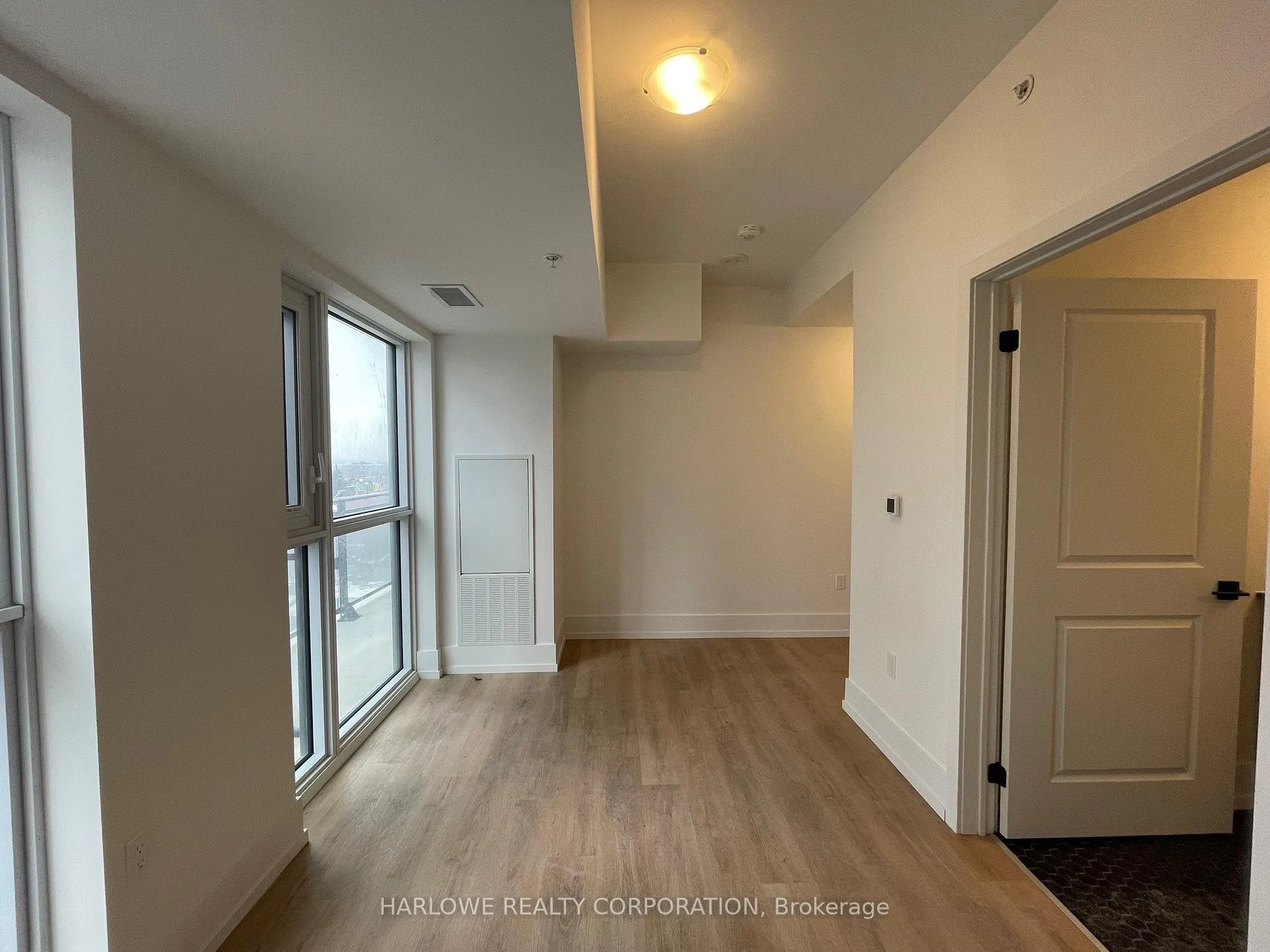 Photo 11 of Unit 901, 206 King Street W, Hamilton, Central — HOMEH