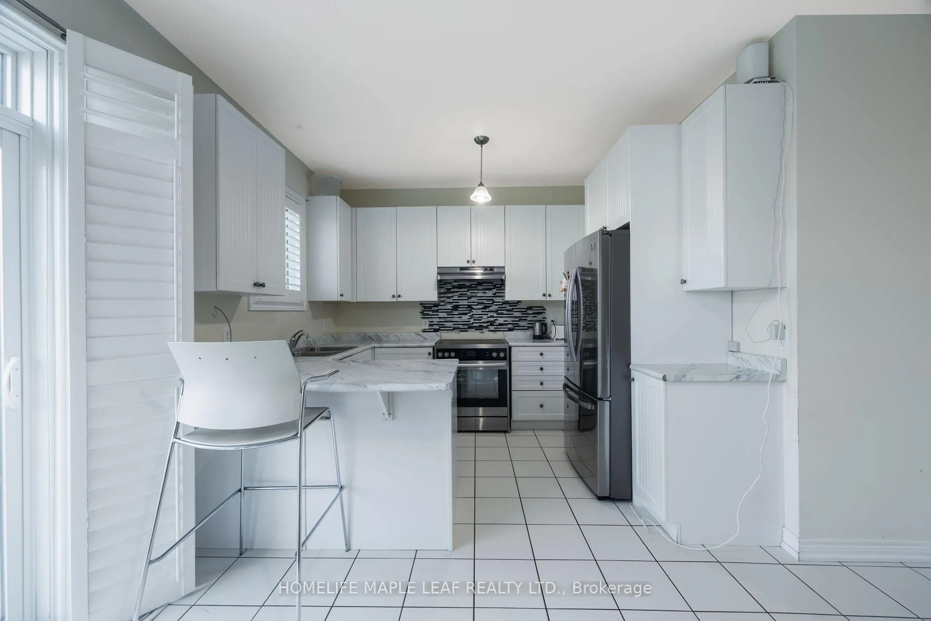 Photo 20 of 721 Cook Crescent, Shelburne — HOMEH
