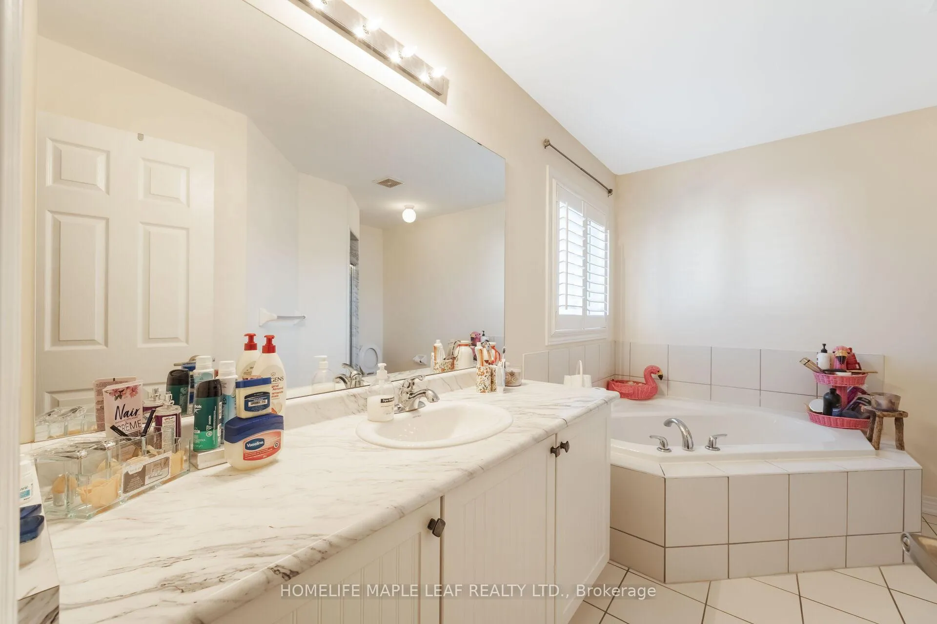 Photo 30 of 721 Cook Crescent, Shelburne — HOMEH