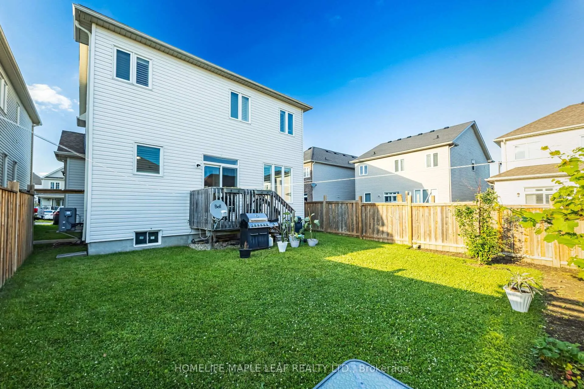 Photo 49 of 721 Cook Crescent, Shelburne — HOMEH
