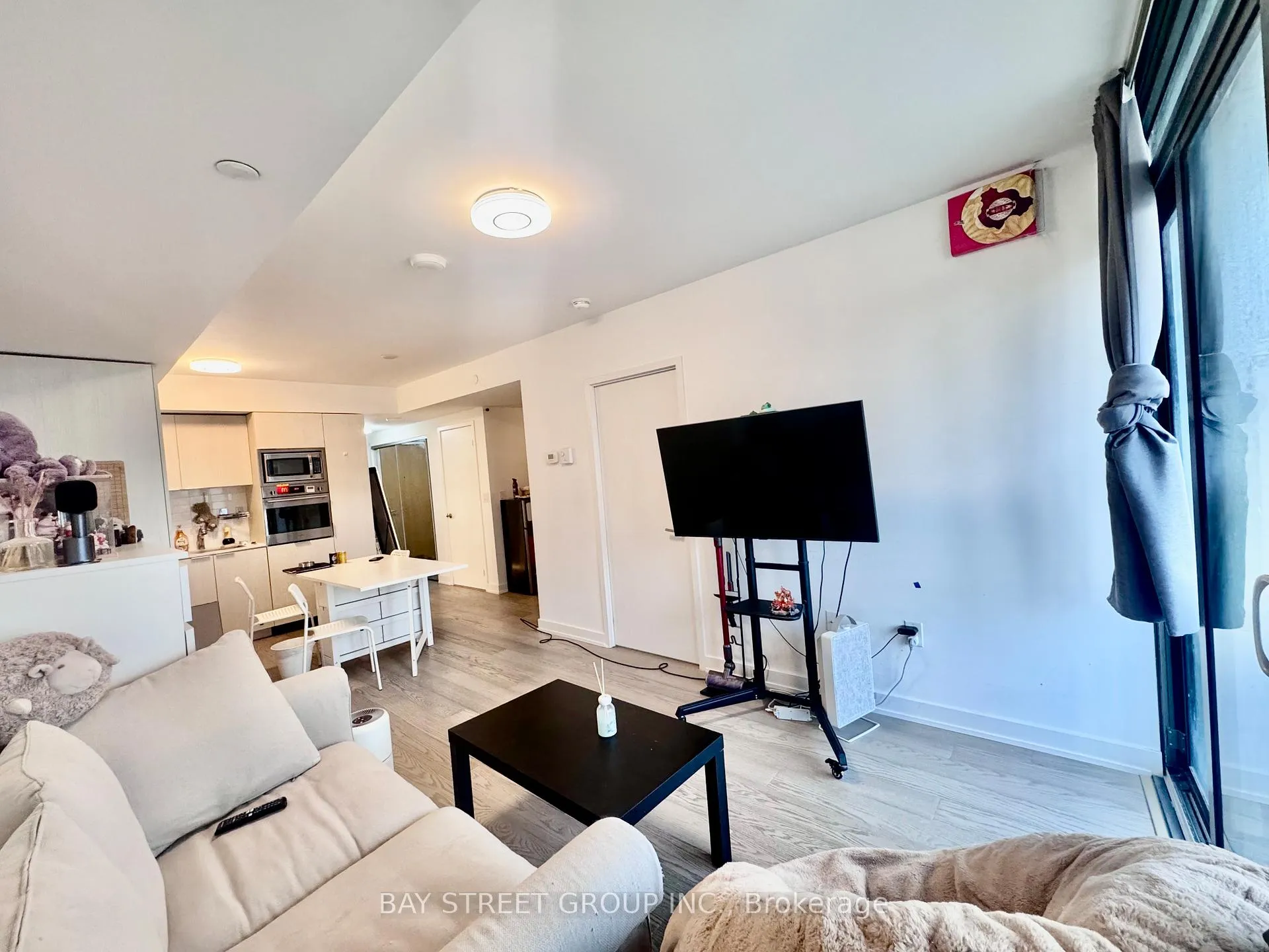 Photo 14 of Unit 2103, 11 Wellesley Street W, Toronto, Bay Street Corridor — HOMEH