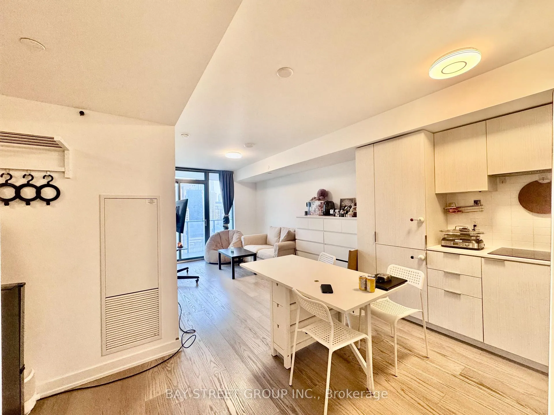 Photo 15 of Unit 2103, 11 Wellesley Street W, Toronto, Bay Street Corridor — HOMEH