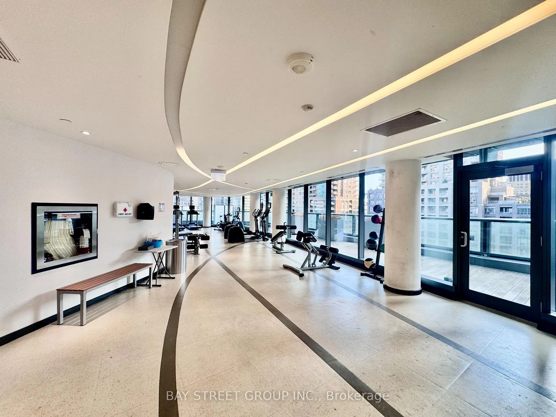 Photo 23 of Unit 2103, 11 Wellesley Street W, Toronto, Bay Street Corridor — HOMEH