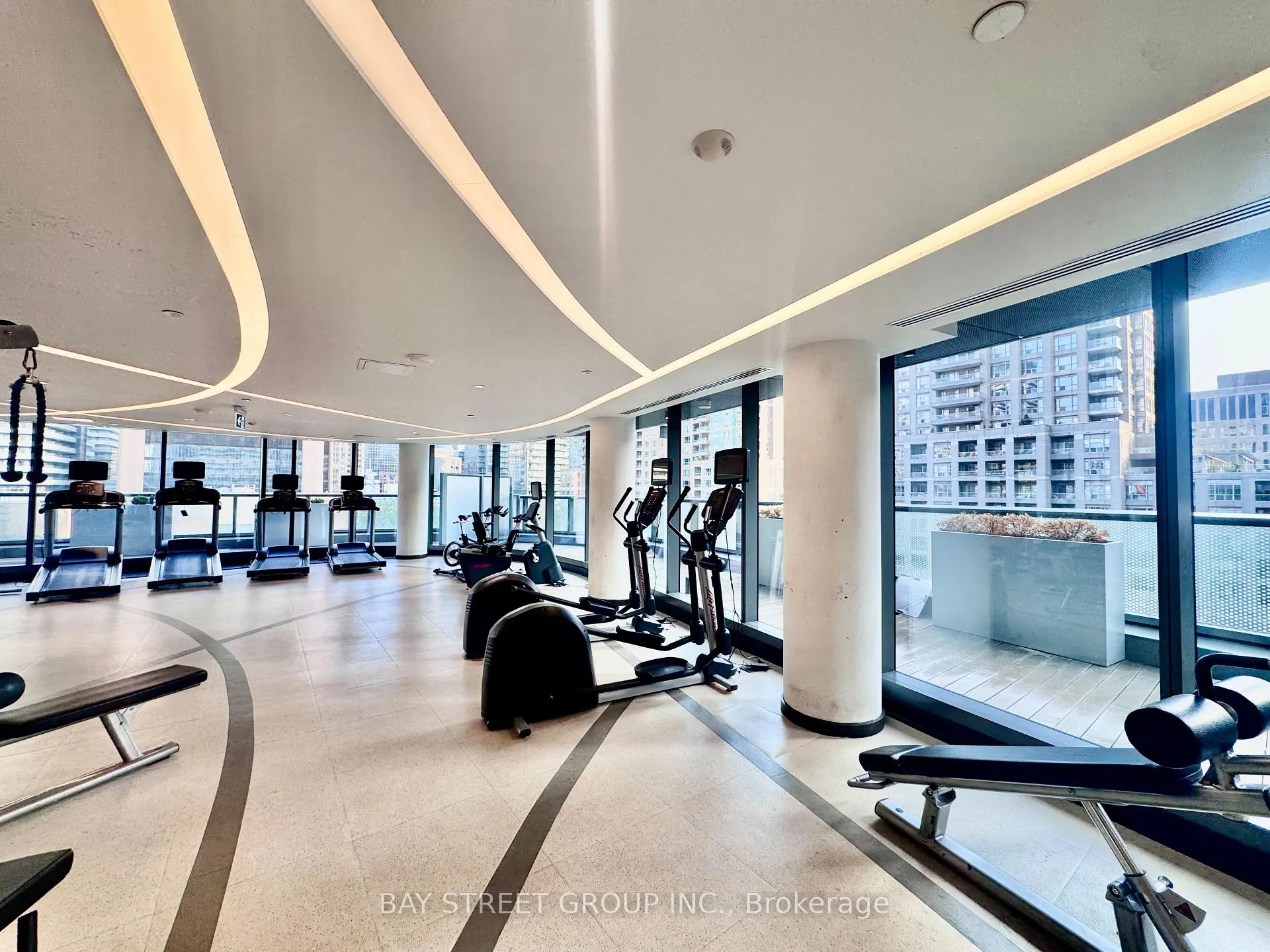 Photo 24 of Unit 2103, 11 Wellesley Street W, Toronto, Bay Street Corridor — HOMEH