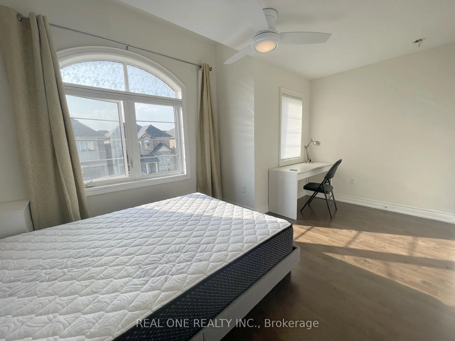 Photo 3 of Unit Room1, 3900 Lodi Road, Burlington, Alton — HOMEH