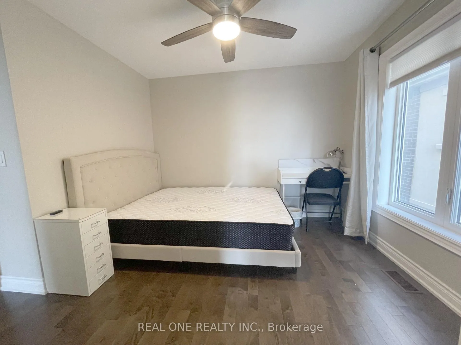 Photo 3 of Unit Room2, 3900 Lodi Road, Burlington, Alton — HOMEH