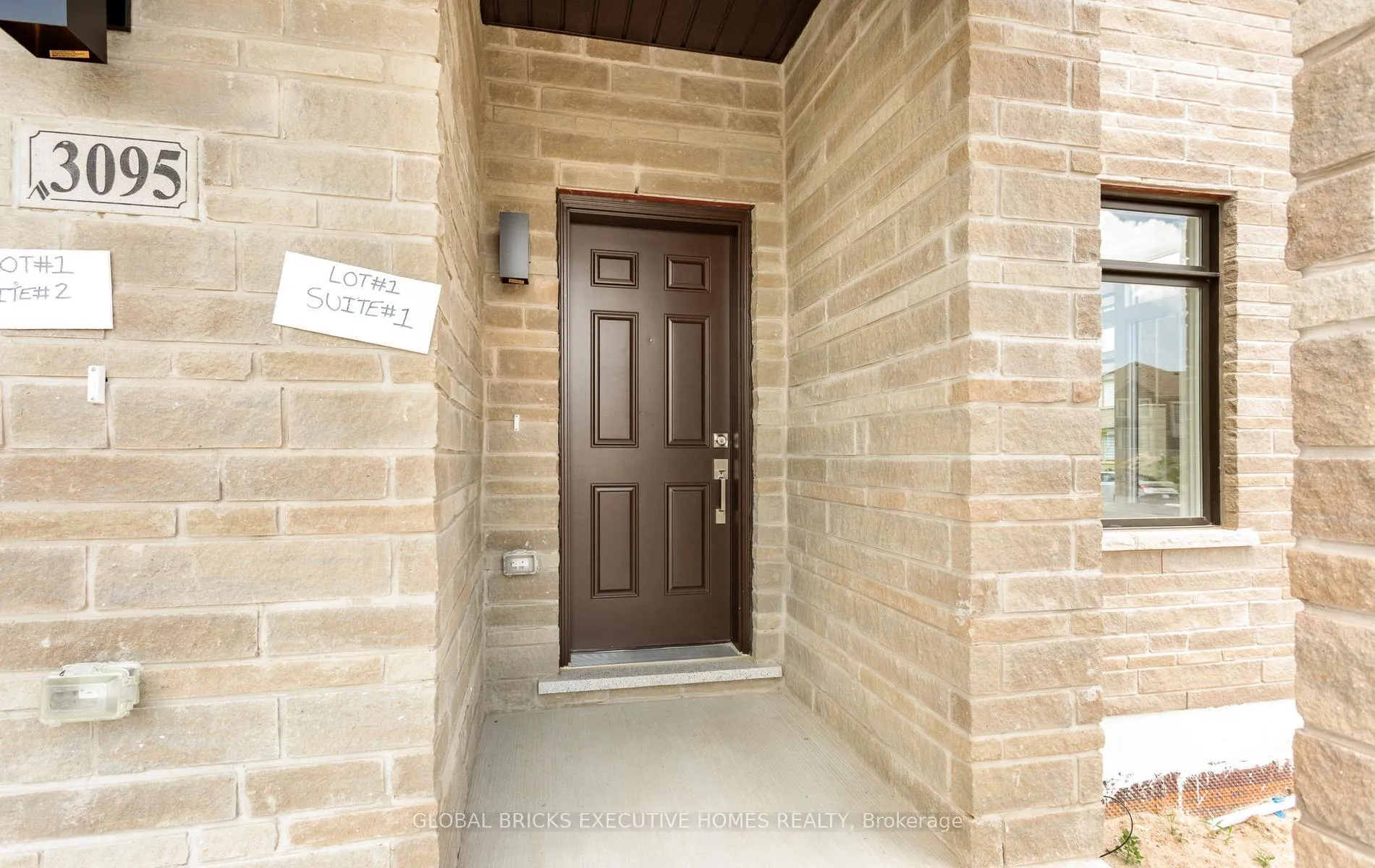 Photo 4 of Unit #1, 3095 Robert Lamb Boulevard, Oakville, Joshua Meadows — HOMEH