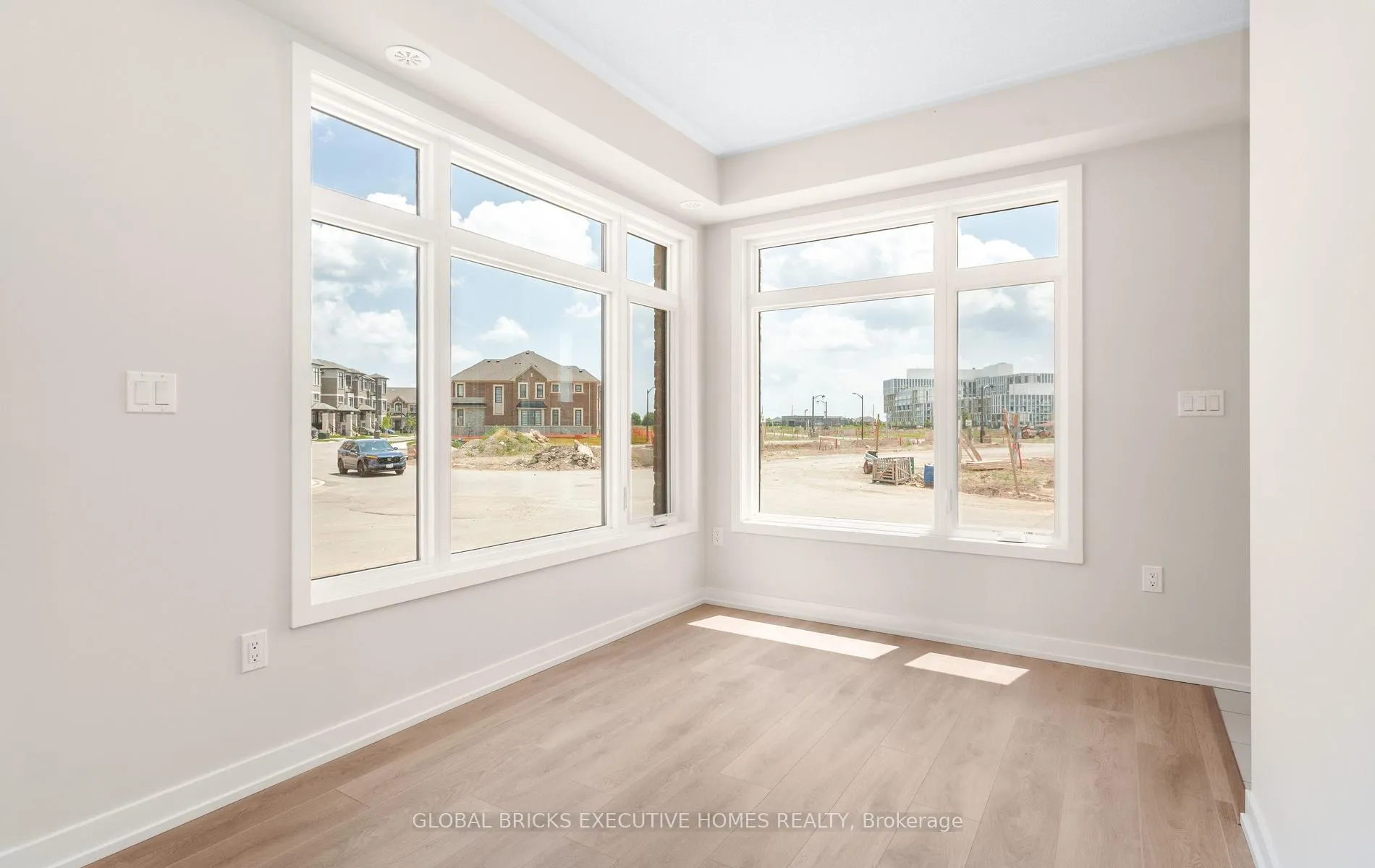 Photo 6 of Unit #1, 3095 Robert Lamb Boulevard, Oakville, Joshua Meadows — HOMEH