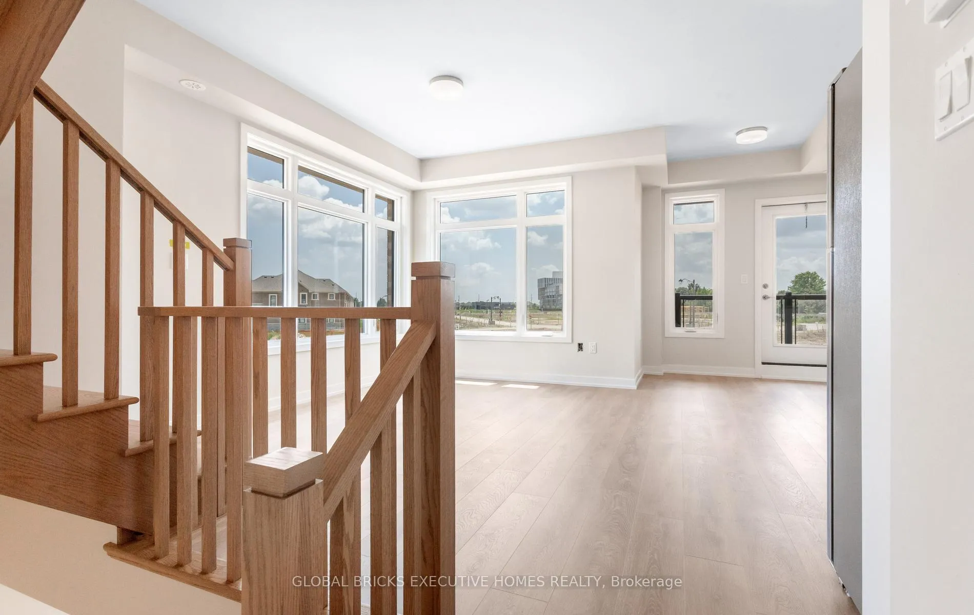 Photo 11 of Unit #1, 3095 Robert Lamb Boulevard, Oakville, Joshua Meadows — HOMEH