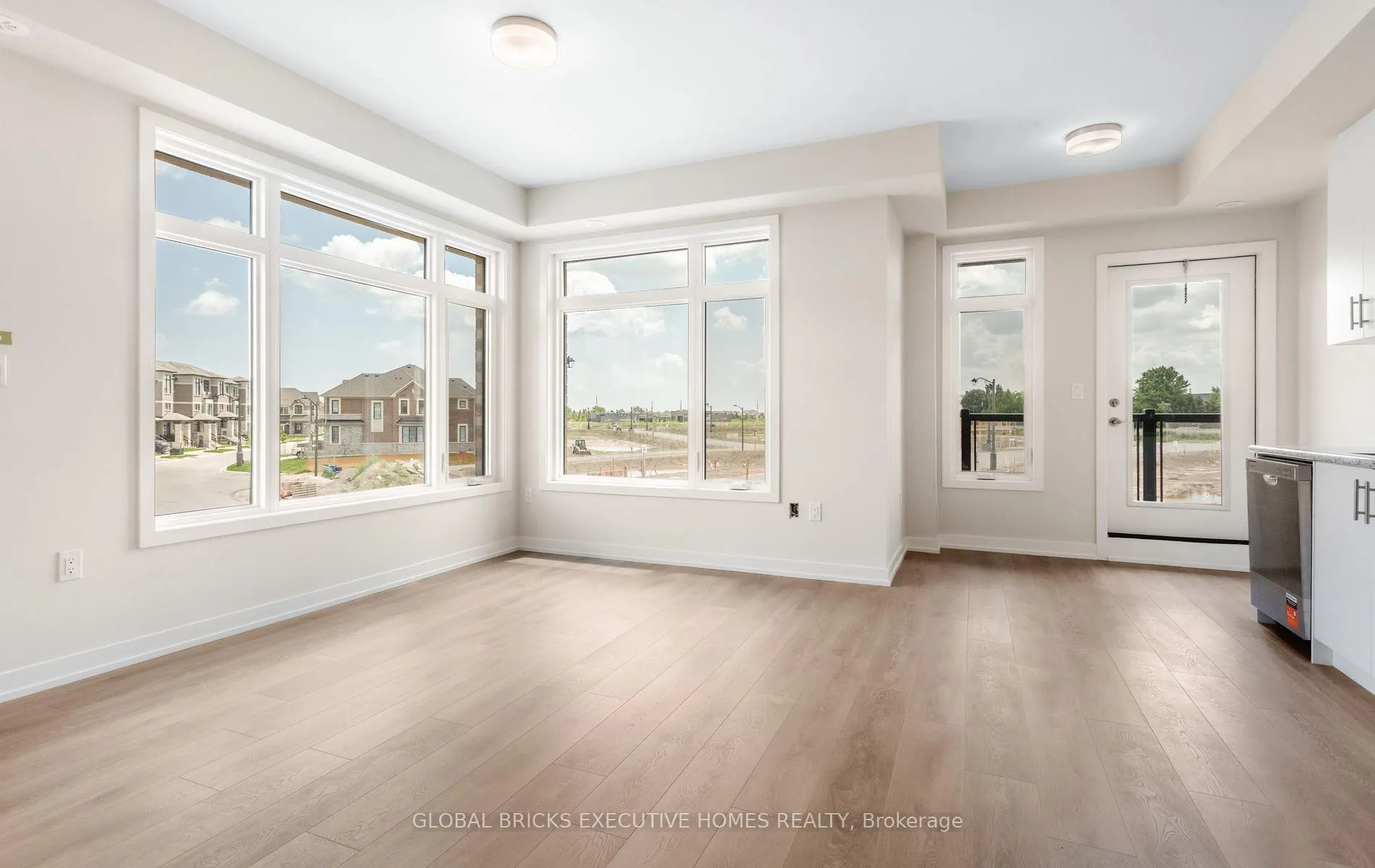 Photo 12 of Unit #1, 3095 Robert Lamb Boulevard, Oakville, Joshua Meadows — HOMEH