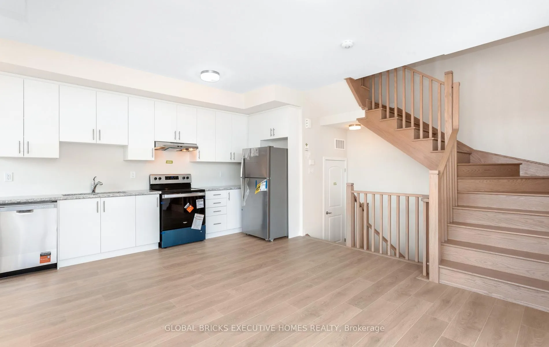 Photo 15 of Unit #1, 3095 Robert Lamb Boulevard, Oakville, Joshua Meadows — HOMEH