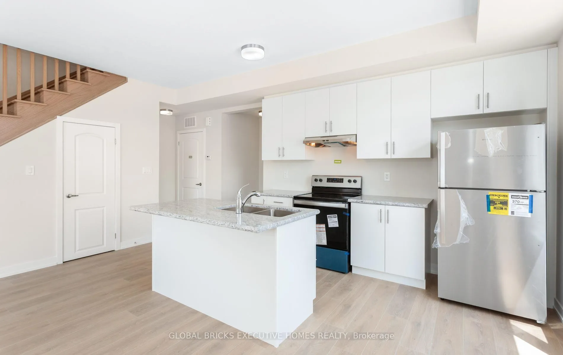 Photo 11 of Unit #2, 3095 Robert Lamb Boulevard, Oakville, Joshua Meadows — HOMEH