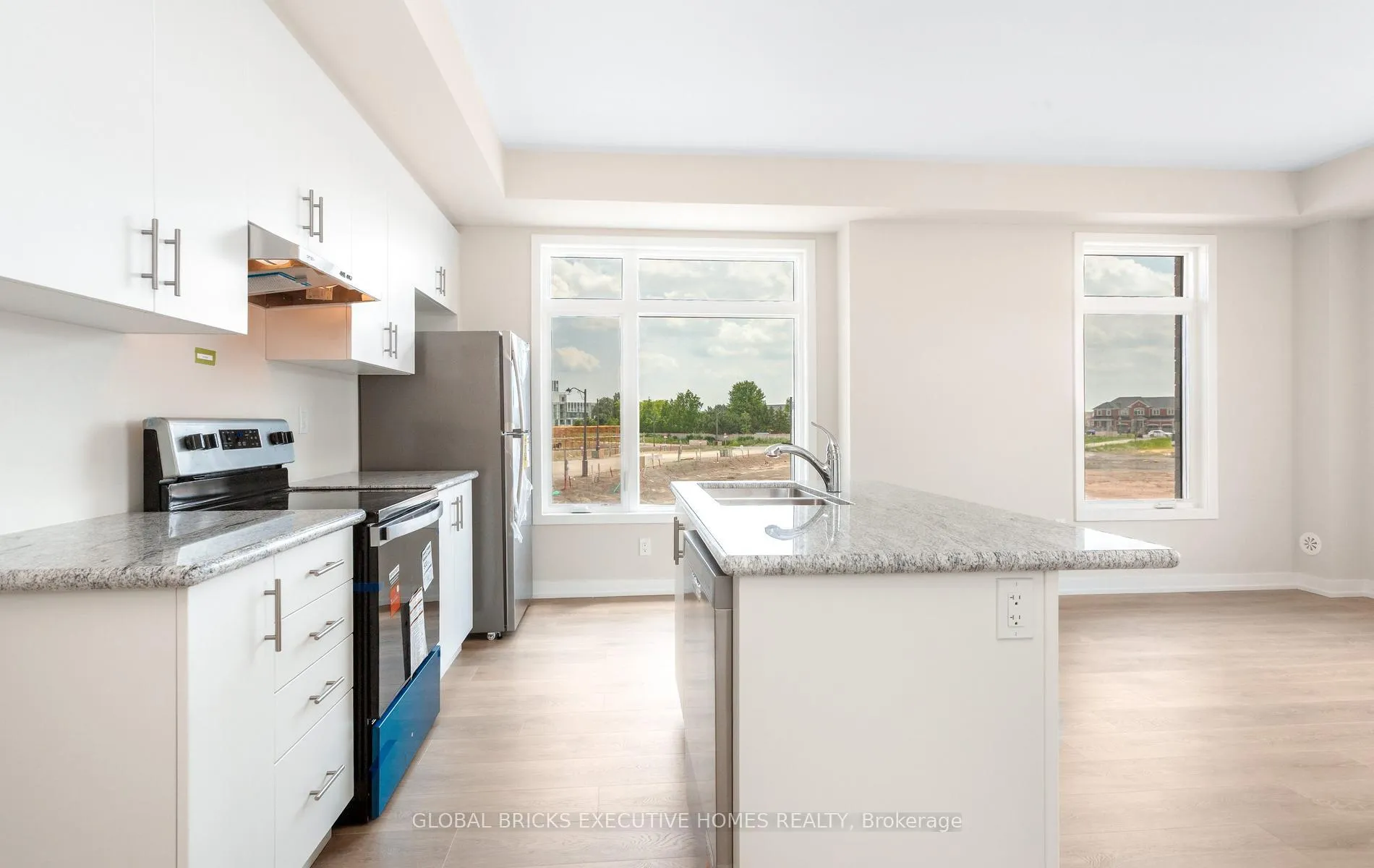 Photo 14 of Unit #2, 3095 Robert Lamb Boulevard, Oakville, Joshua Meadows — HOMEH